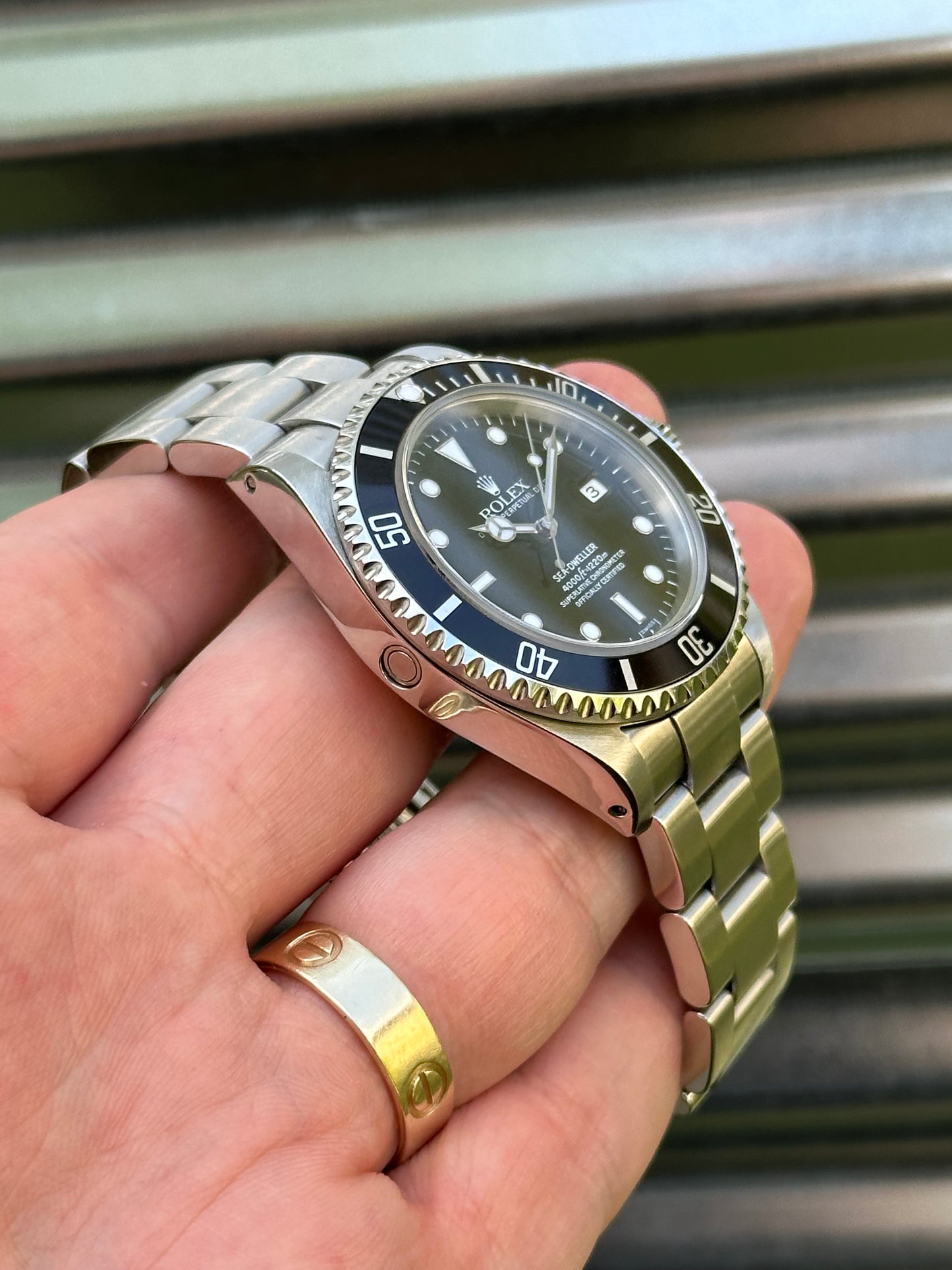 Rolex Sea-Dweller 40mm Ref.16600 Box & Papers