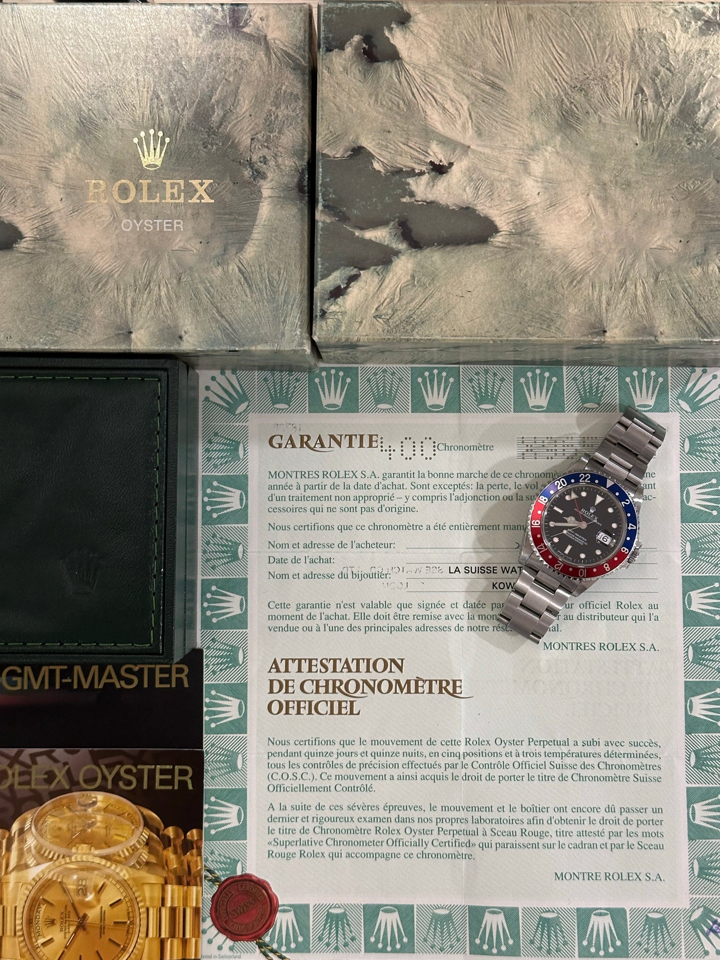Rolex GMT Master 40mm Ref.16700 Box & Papers