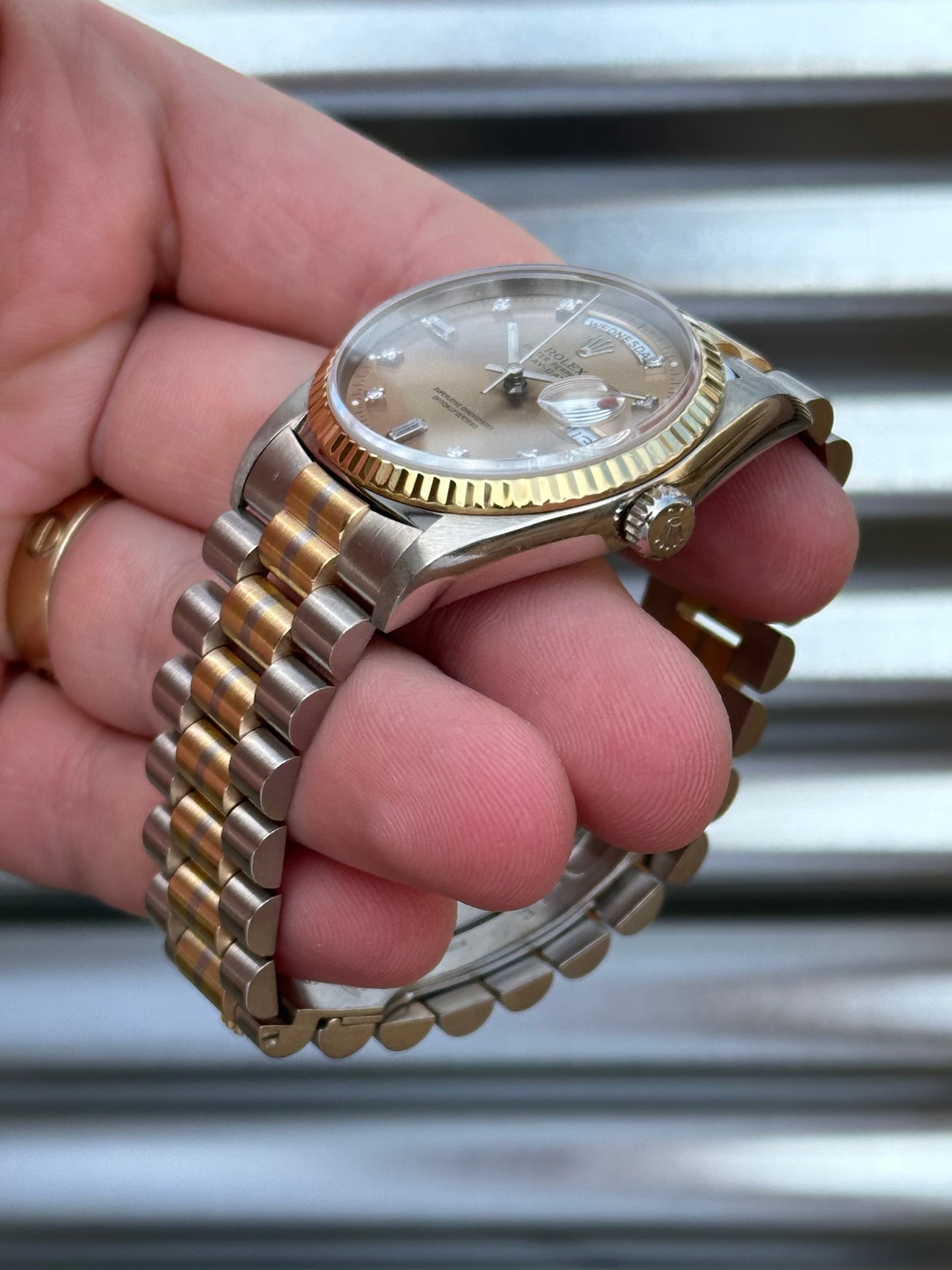 Rolex Day-Date 36mm Ref.18239 Tridor Factory Salmon Diamond Dial
