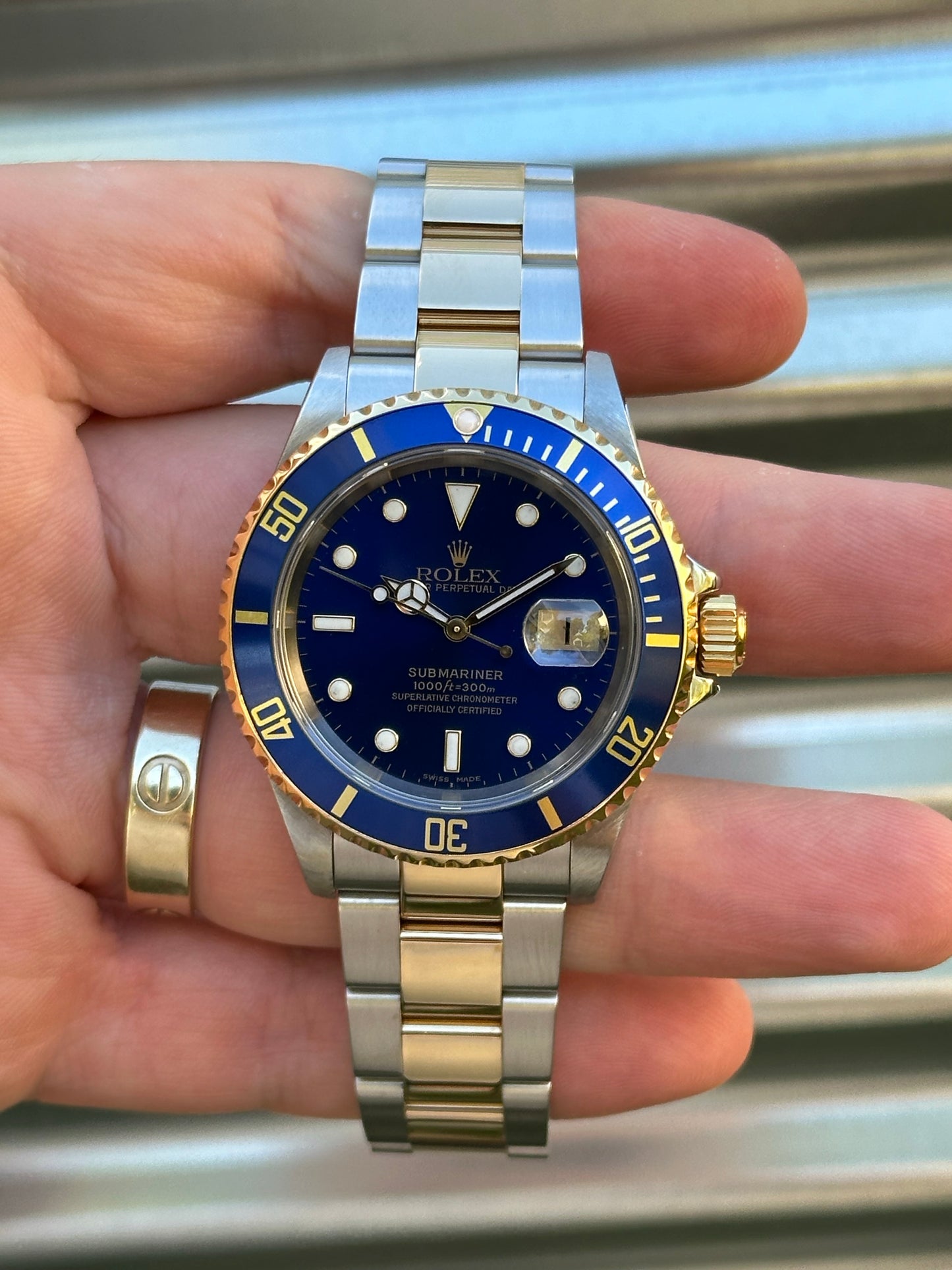 Rolex Submariner Date “Bluesy” 40mm Ref.16613 Box & Papers
