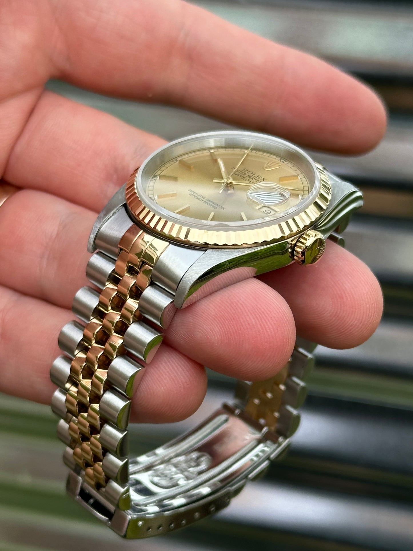 Rolex Datejust 36mm Ref.16233 “Champagne Dial” Box & Papers