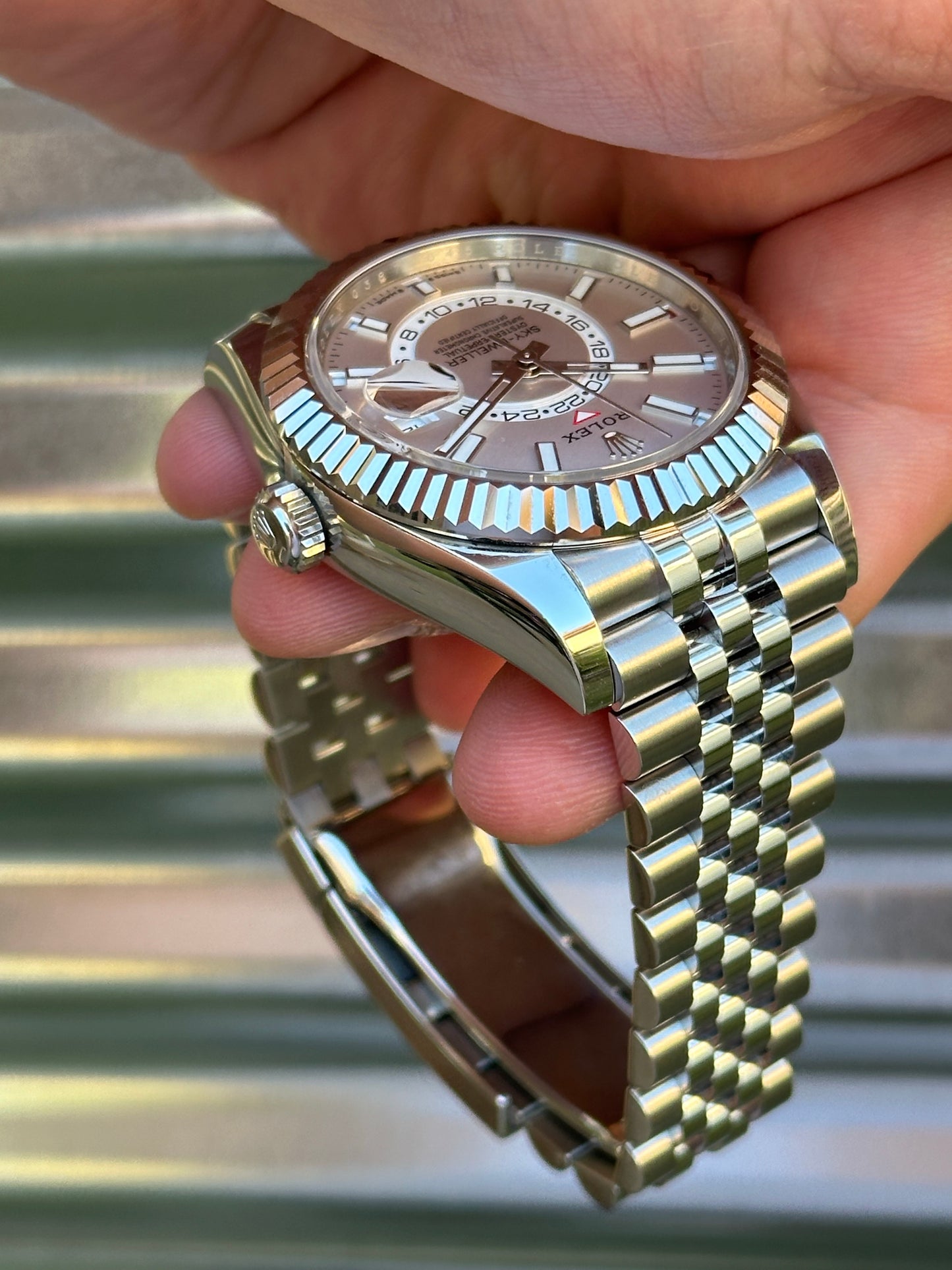 Rolex Sky-Dweller 42mm Ref:336934 Box & Card