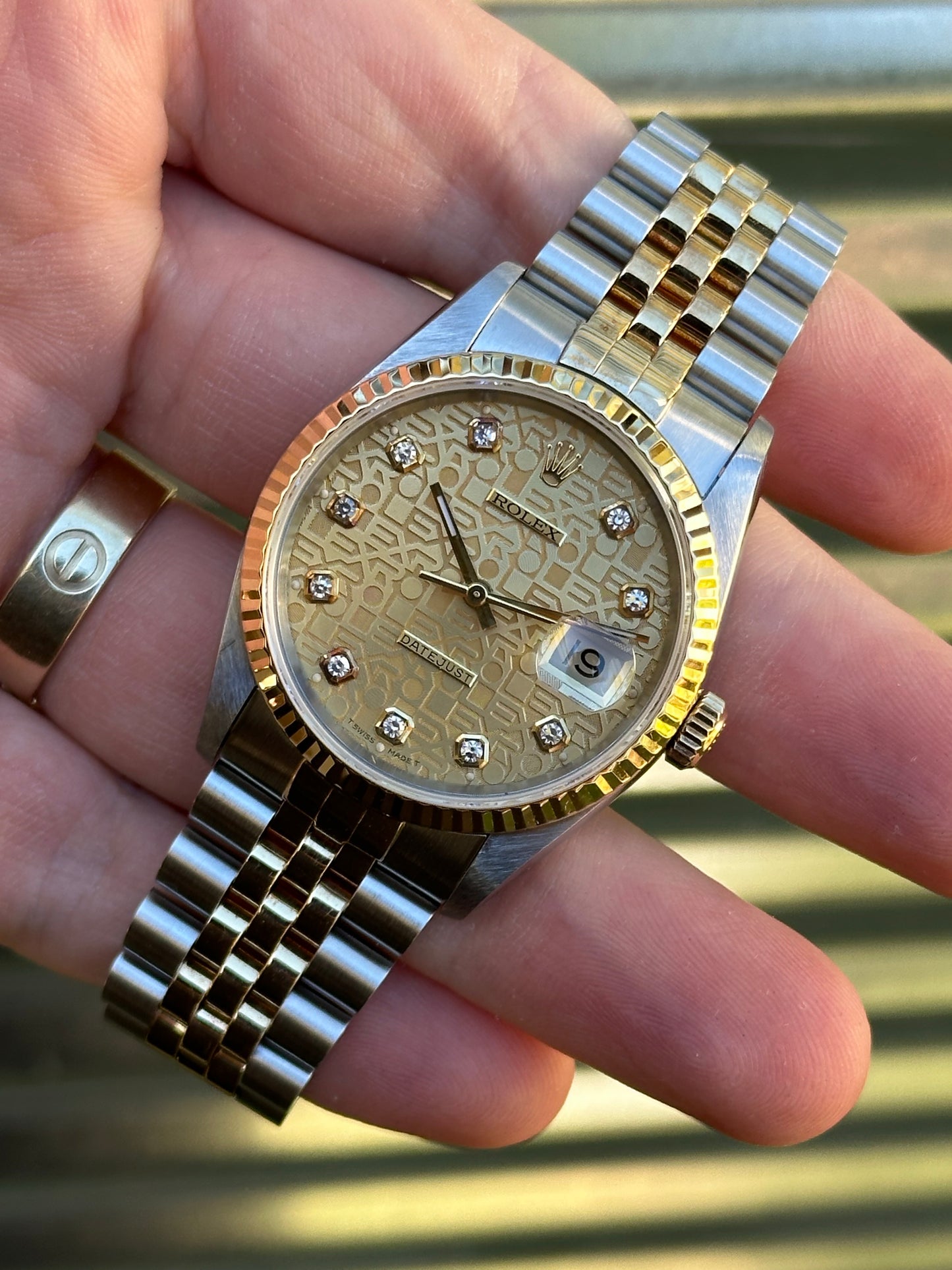 Rolex Datejust 36mm Ref.16233 “Anniversary Diamond Dial” Box & Papers