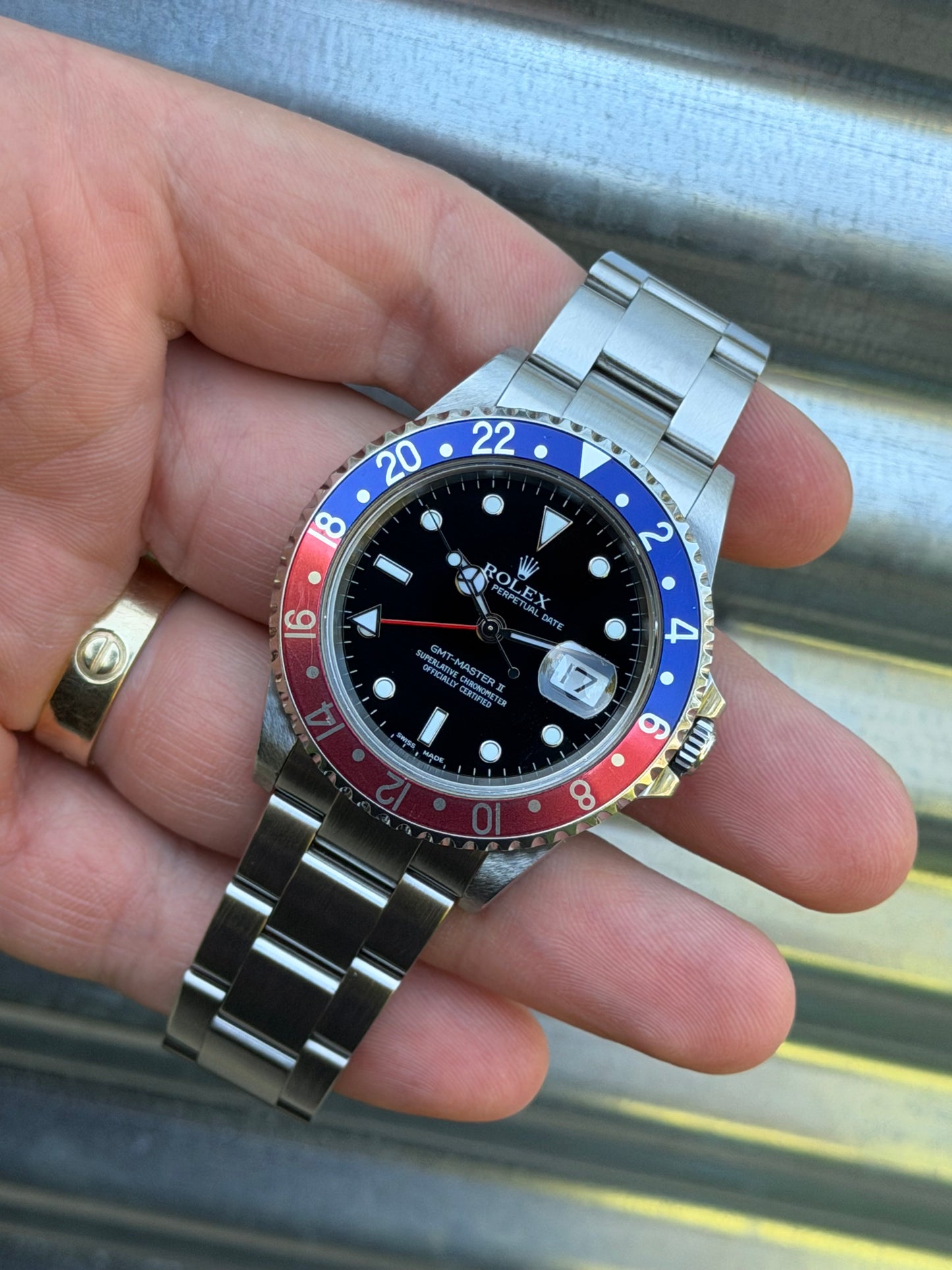 Rolex GMT Master II Pepsi 40mm Ref.16710 Box & Papers