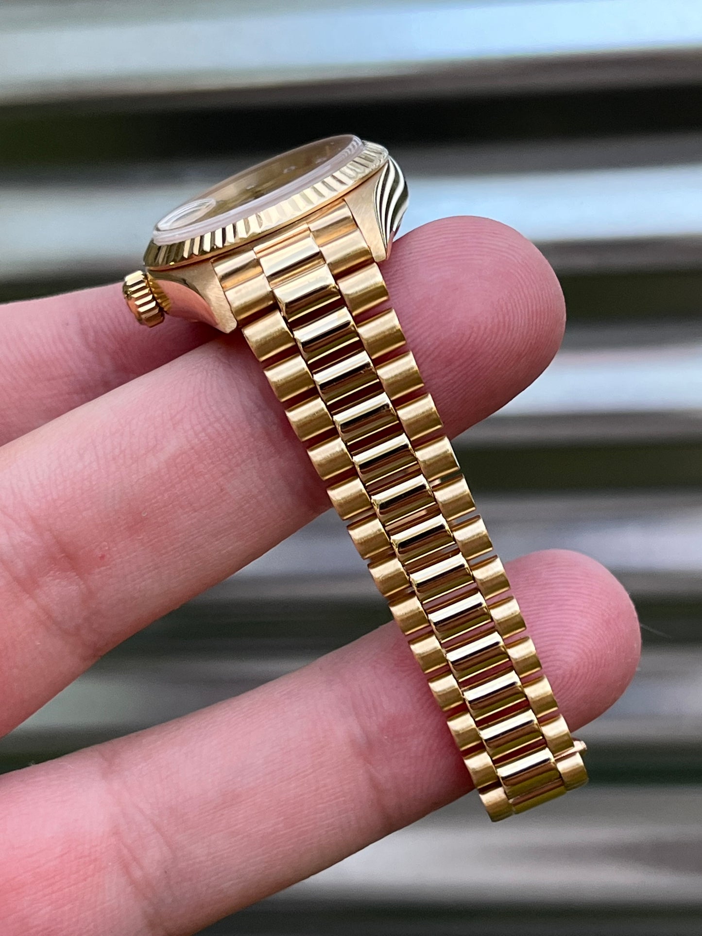Rolex Ladies Datejust 26mm Ref.69178 “Champagne Diamond Dial” Box & Papers