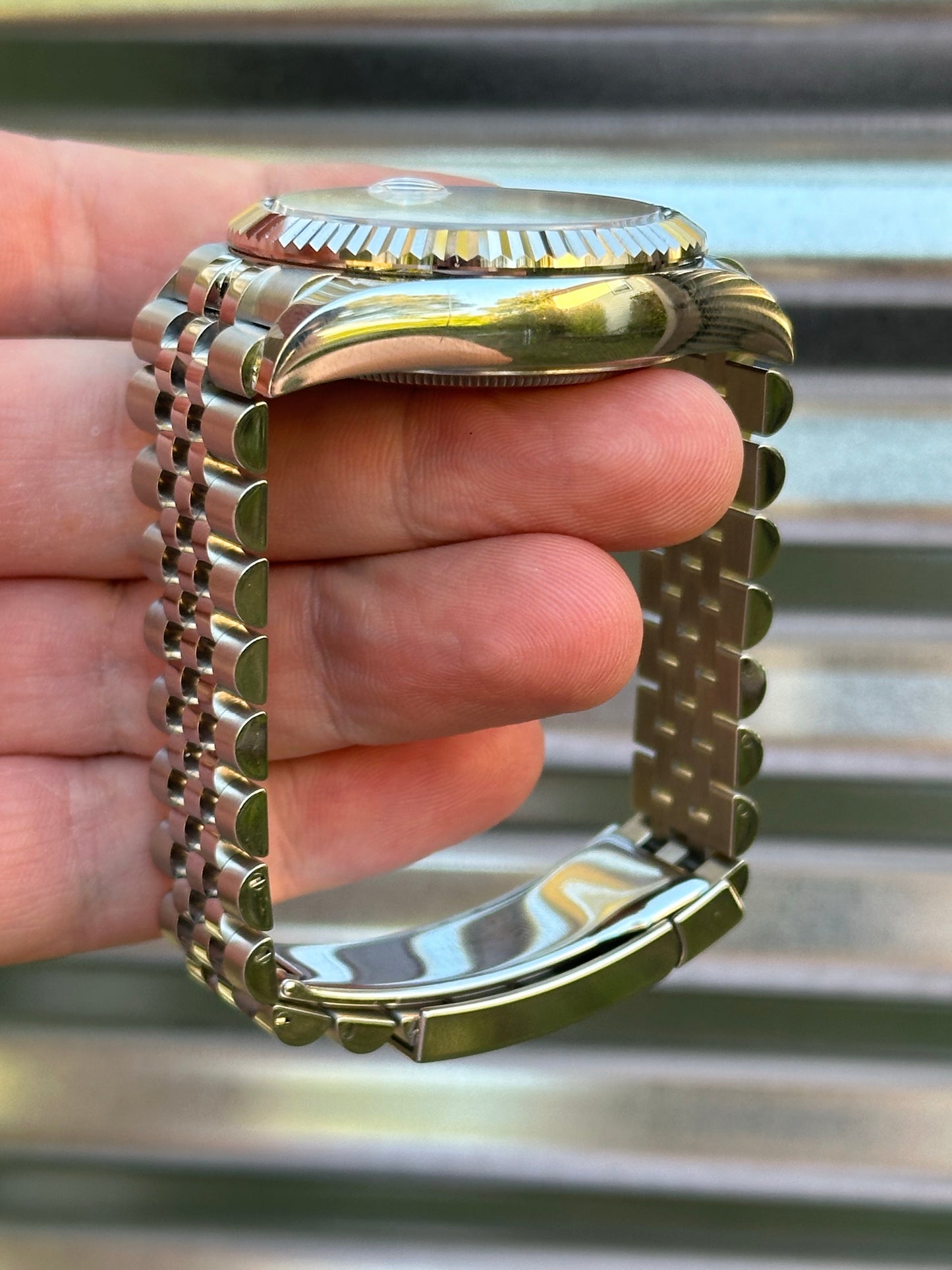 Rolex Sky-Dweller 42mm Ref:336934 Box & Card