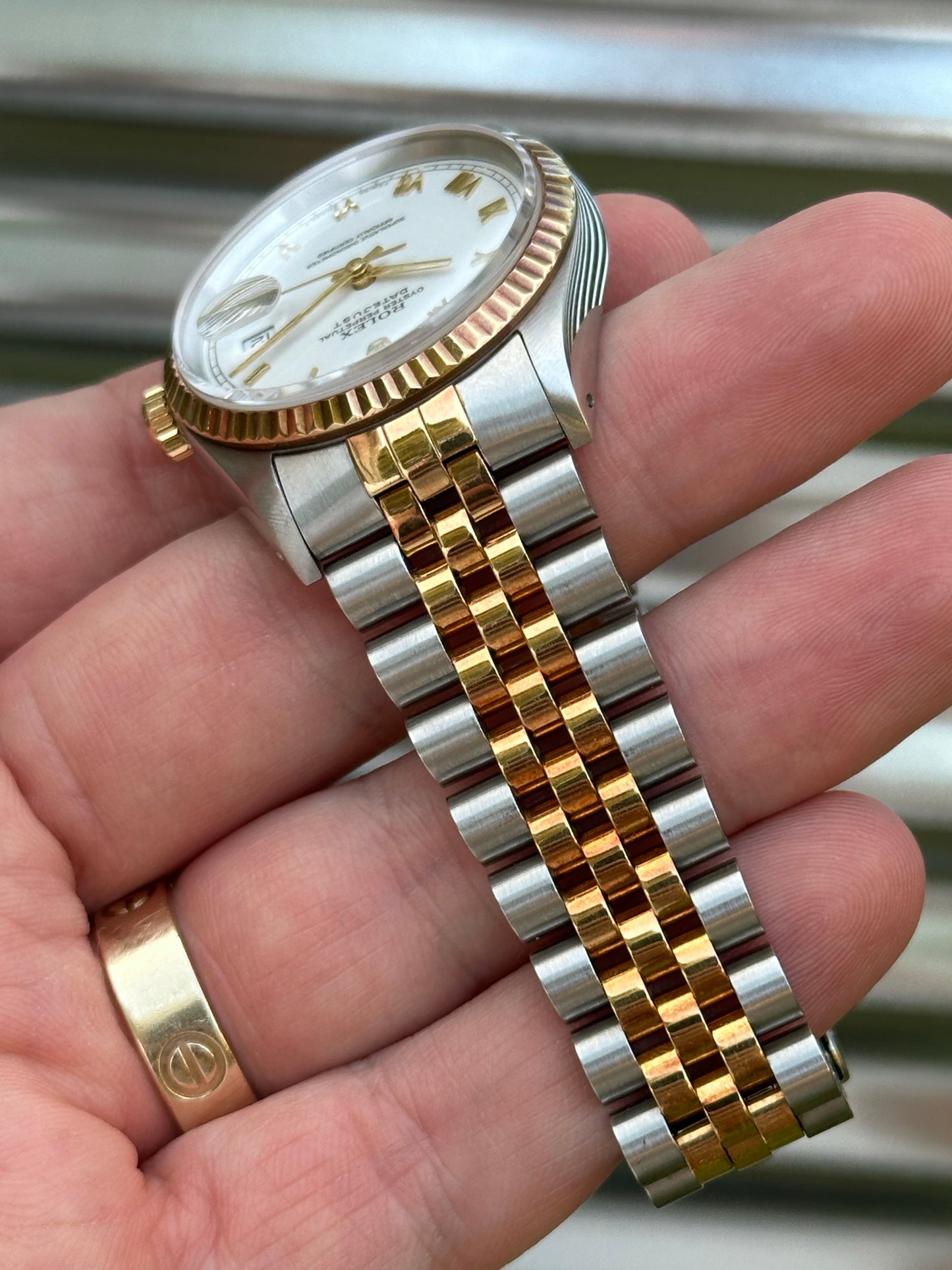 Rolex Datejust 36mm Ref.16233 “White Roman Dial” Box & Papers