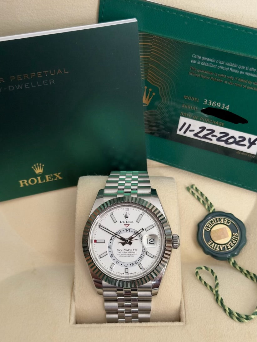 Rolex Sky-Dweller 42mm Ref:336934 Box & Card