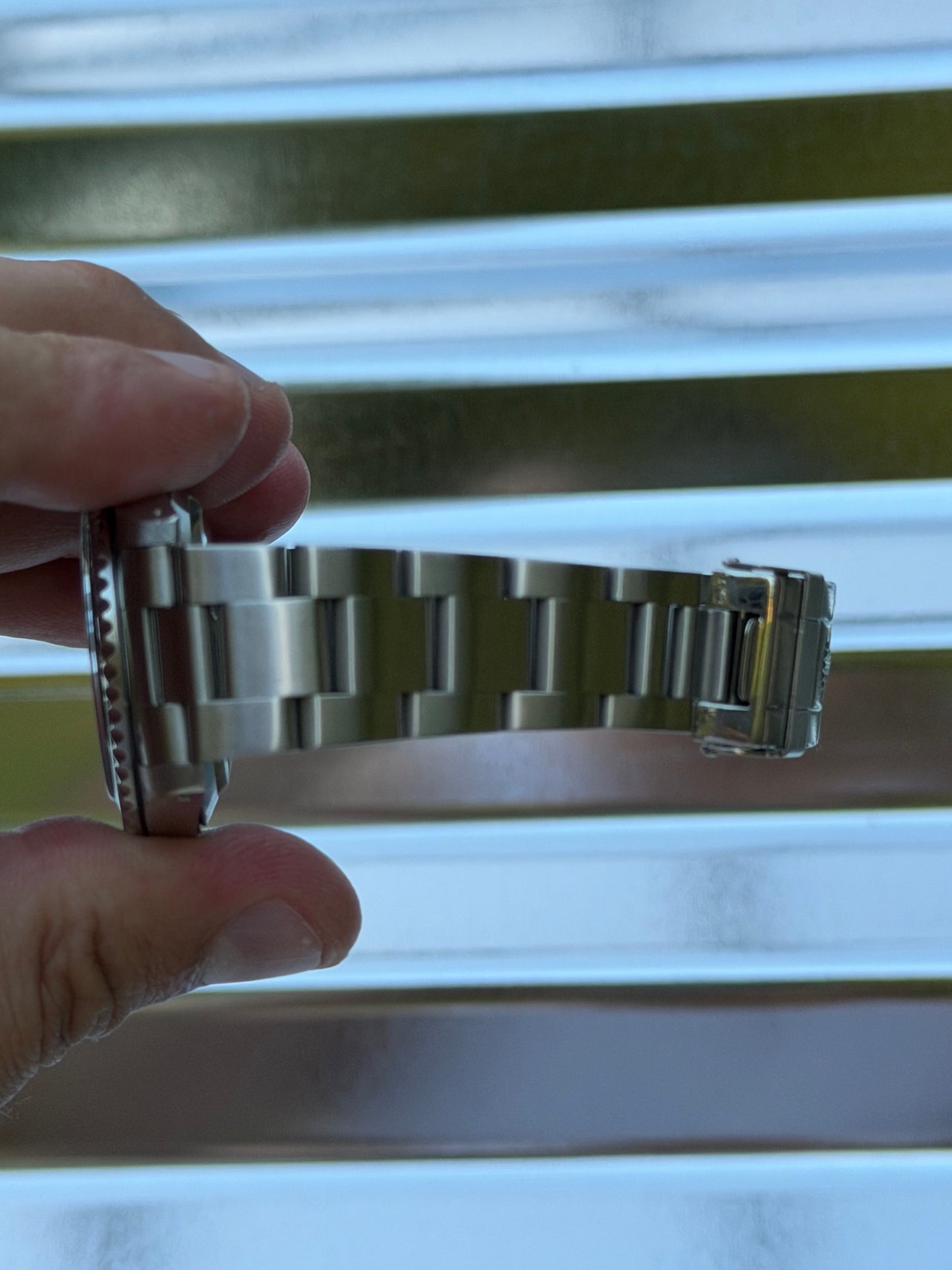 Rolex Submariner No Date 40mm Ref.14060M Box & Papers