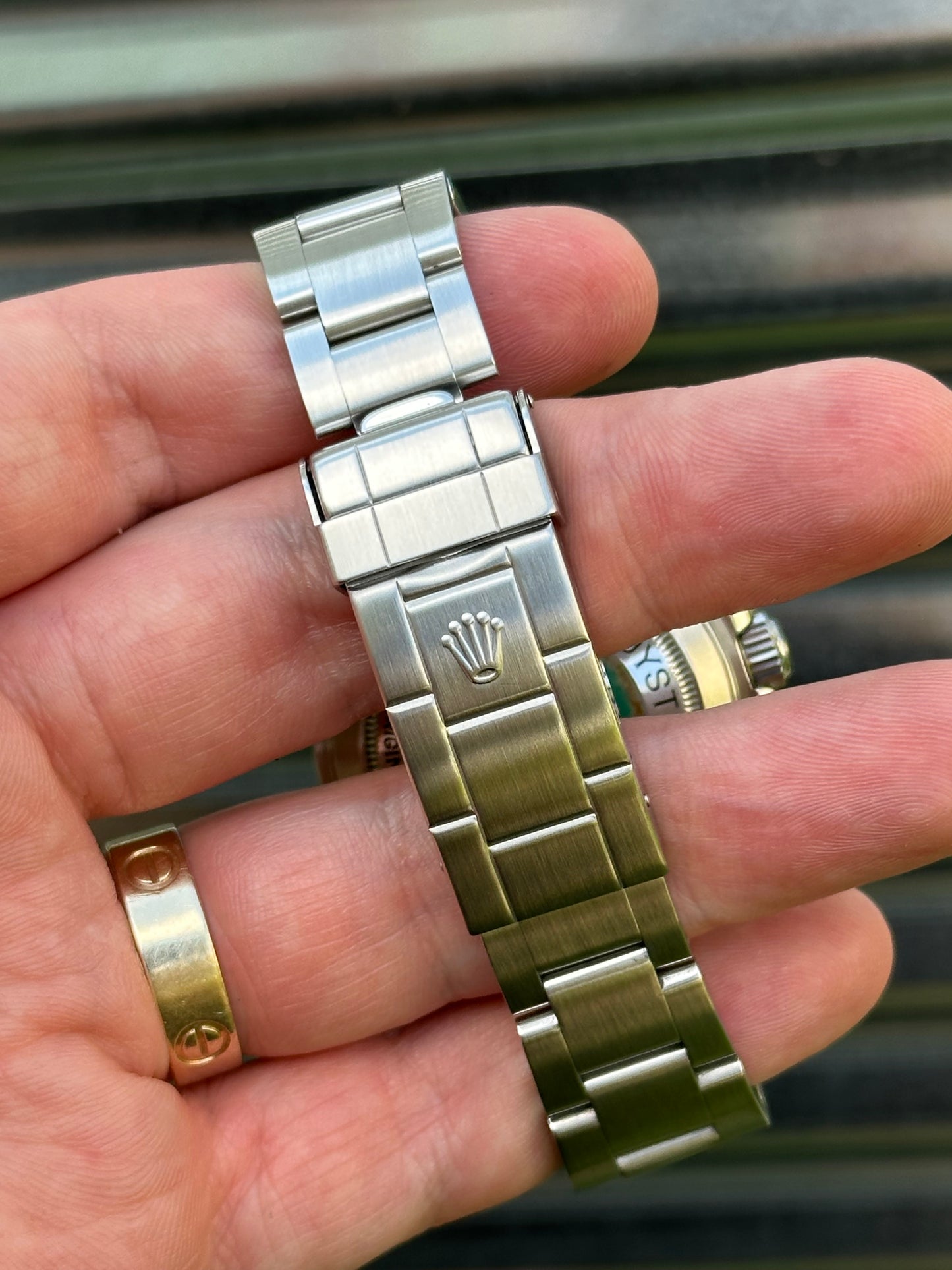 Rolex Sea-Dweller 40mm Ref.16600 Box & Papers