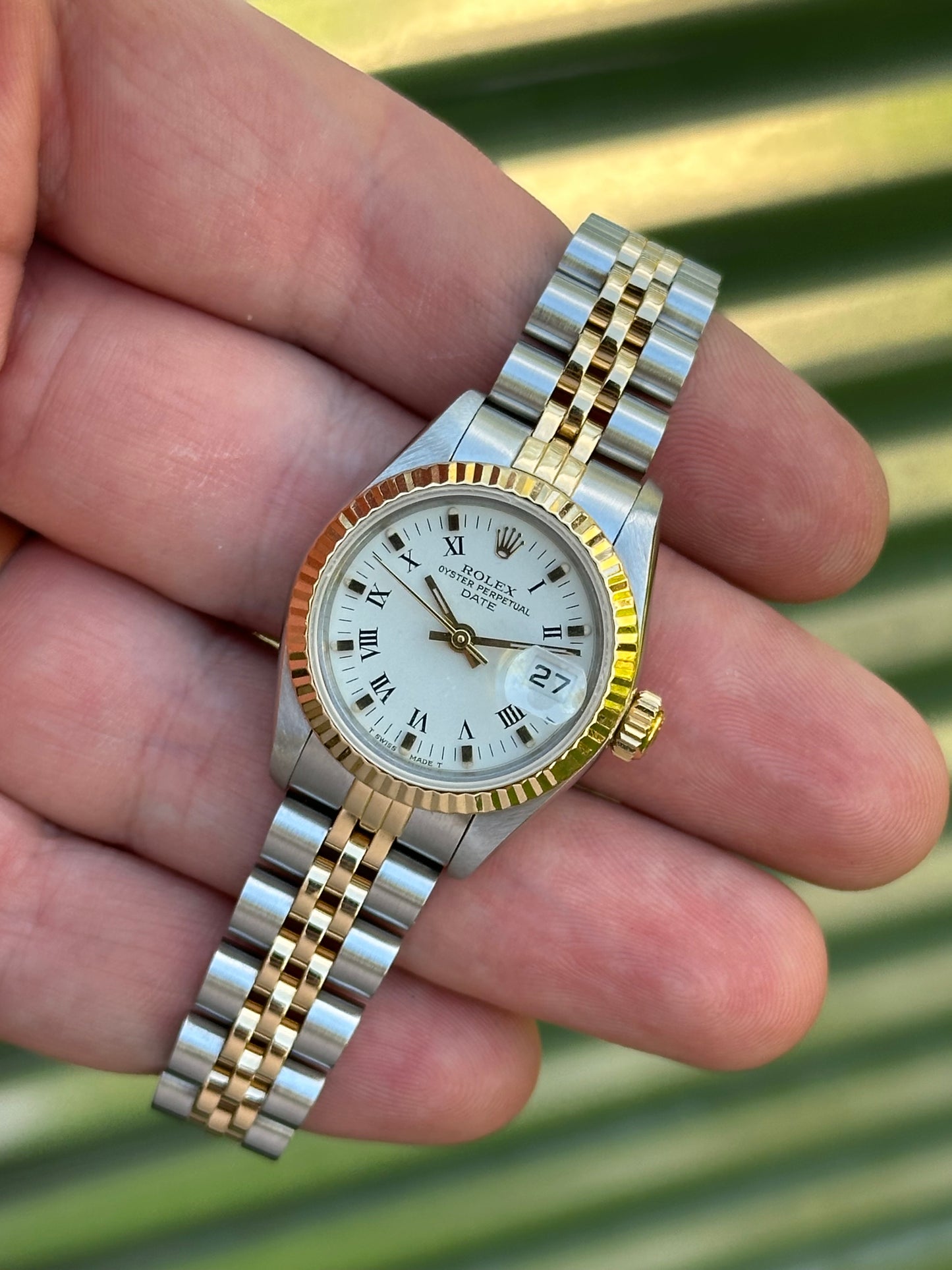 Rolex Ladies Datejust 26mm Ref.69173 Box & Papers