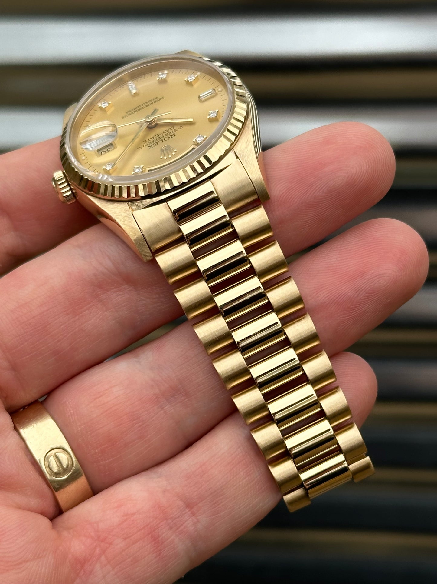 Rolex Day-Date 36mm Ref.18238 Box & Papers