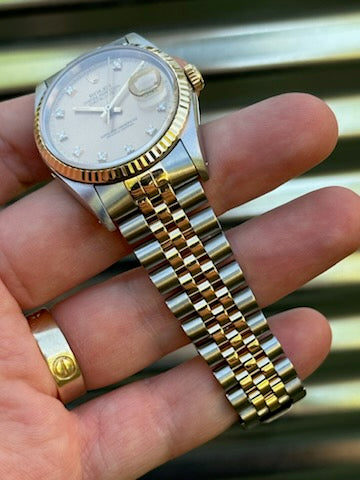 Rolex Datejust 36mm “Champagne Diamond Dial” Ref.16233 Box & Papers