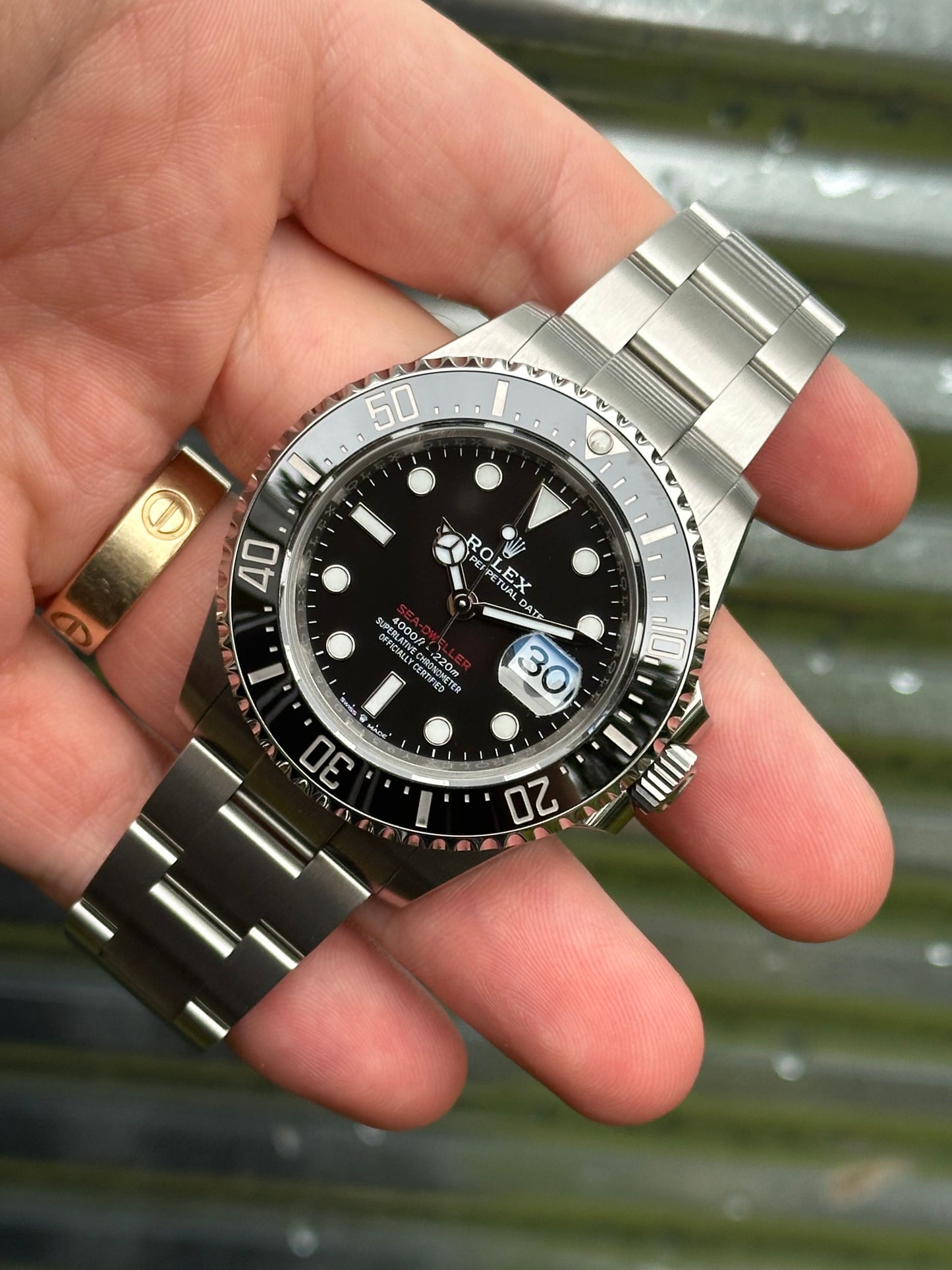 Rolex Sea-Dweller 43mm Ref:126600 Box & Papers