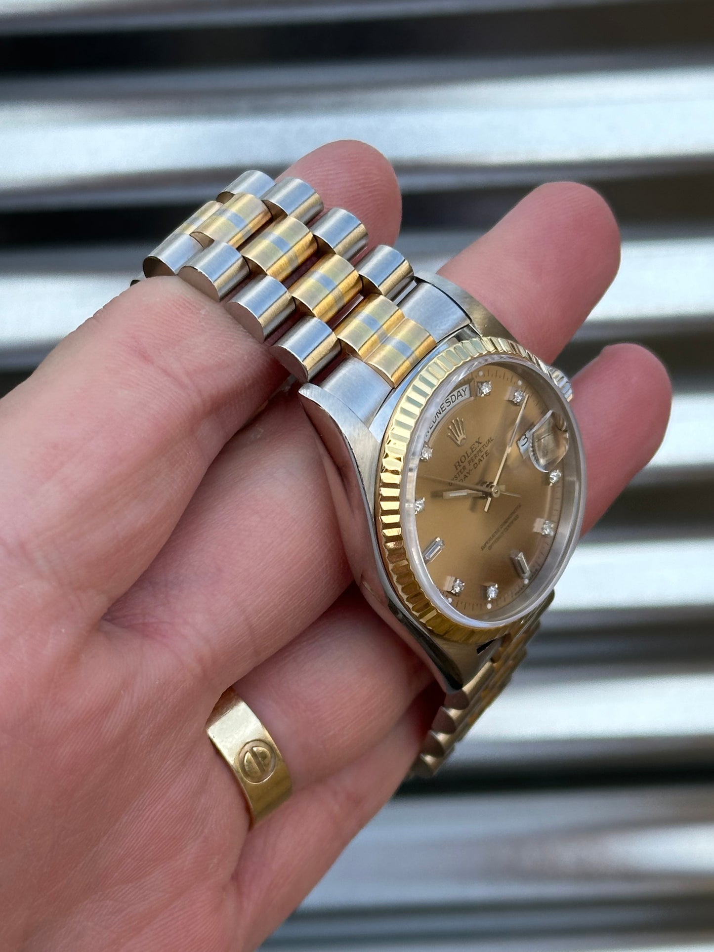 Rolex Day-Date 36mm Ref.18239 Tridor Factory Salmon Diamond Dial