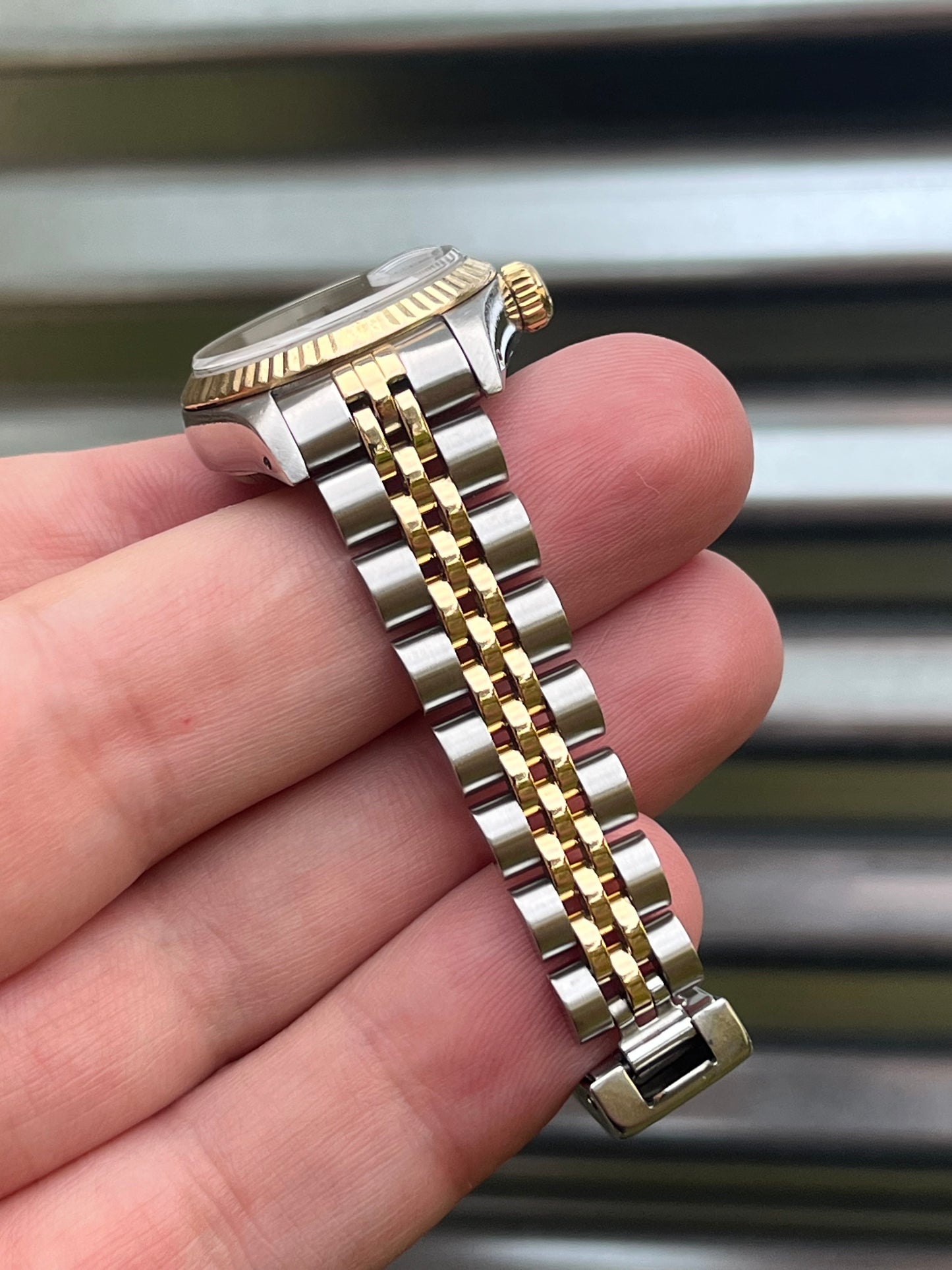 Rolex Ladies Datejust 26mm Ref.69173 Box & Papers