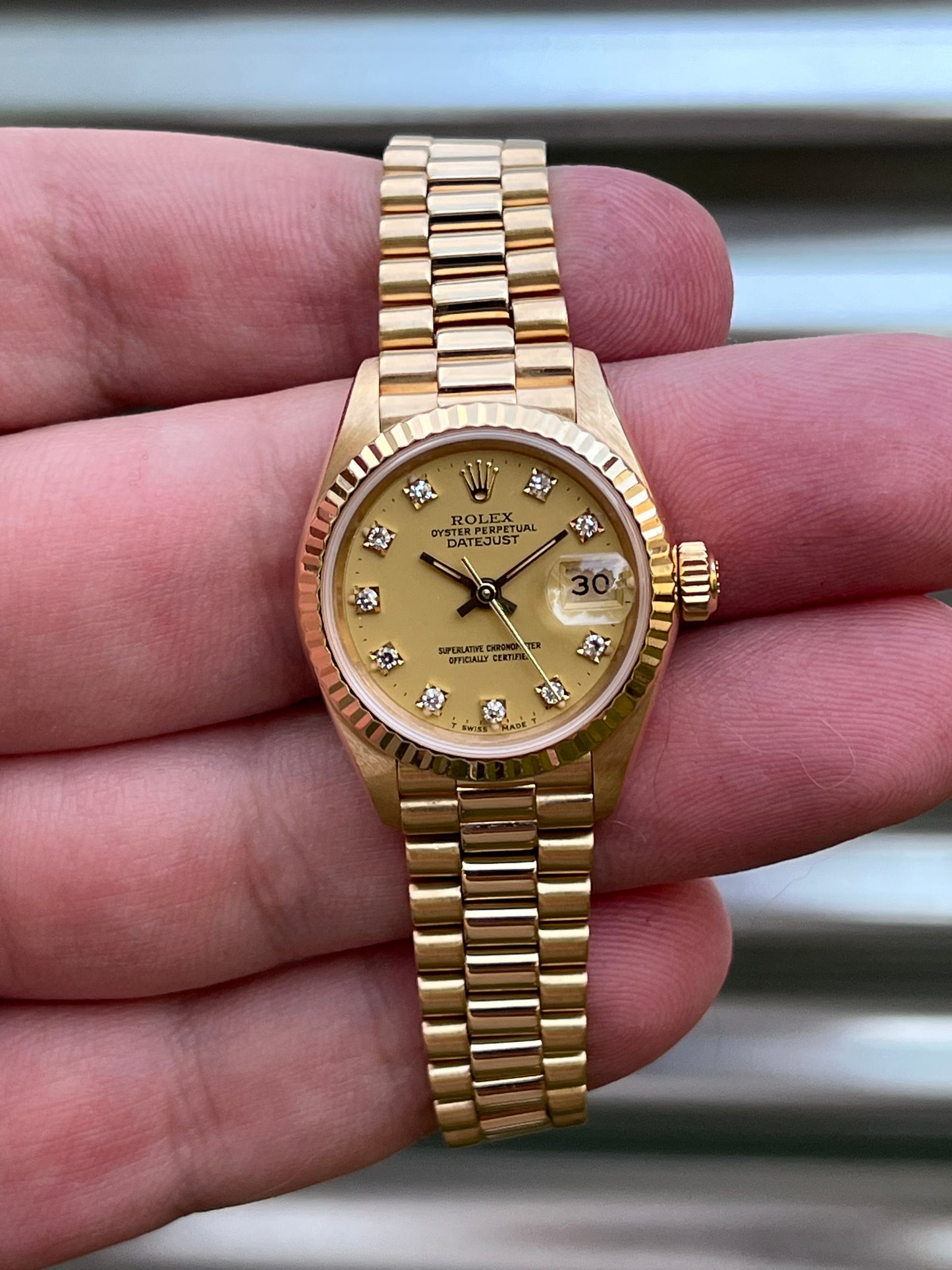 Rolex Ladies Datejust 26mm Ref.69178 “Champagne Diamond Dial” Box & Papers