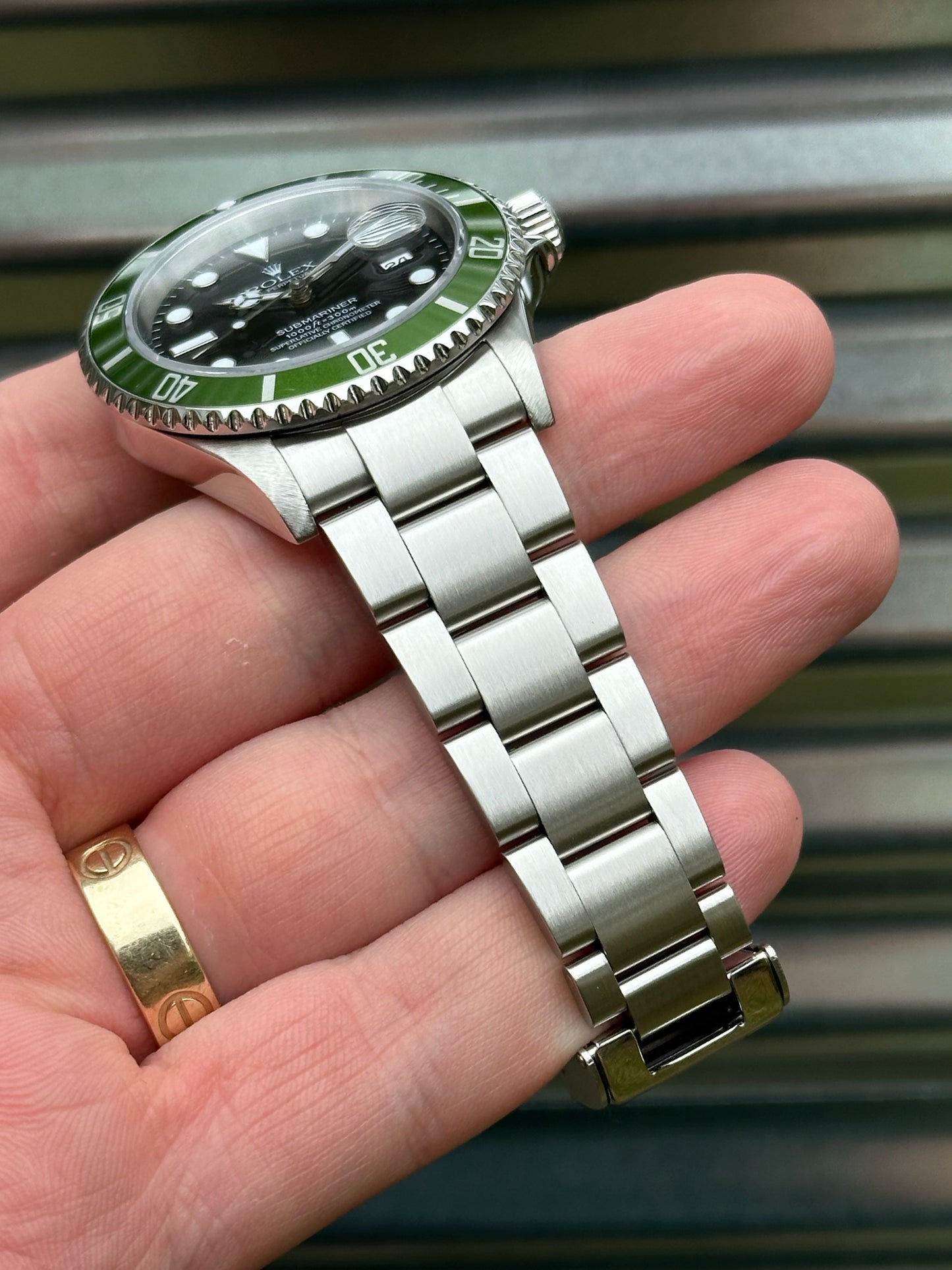 Rolex Submariner Date “Kermit” 40mmm Ref.16610LV Box & Card