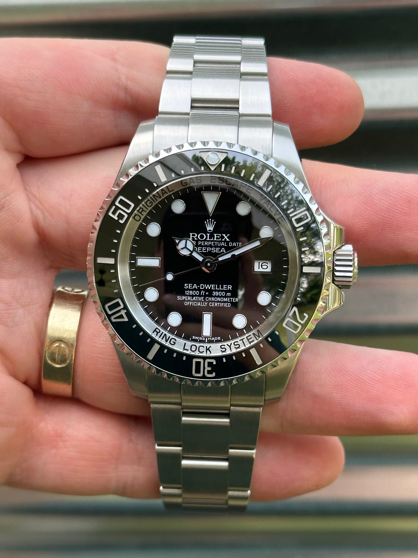 Rolex Sea-Dweller 44mm Ref.116660 Watch & Card