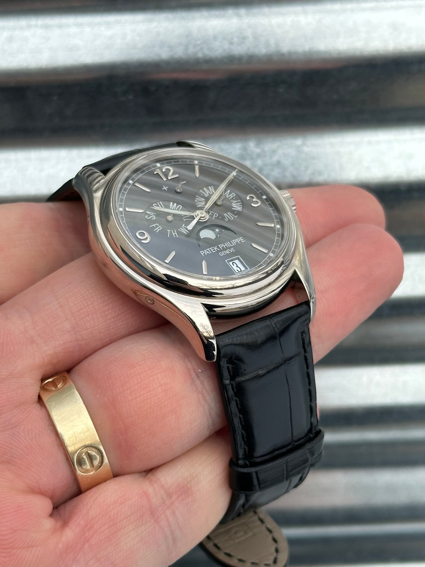 Patek Philippe Annual Calendar Moonphase 39mm Ref.5146G