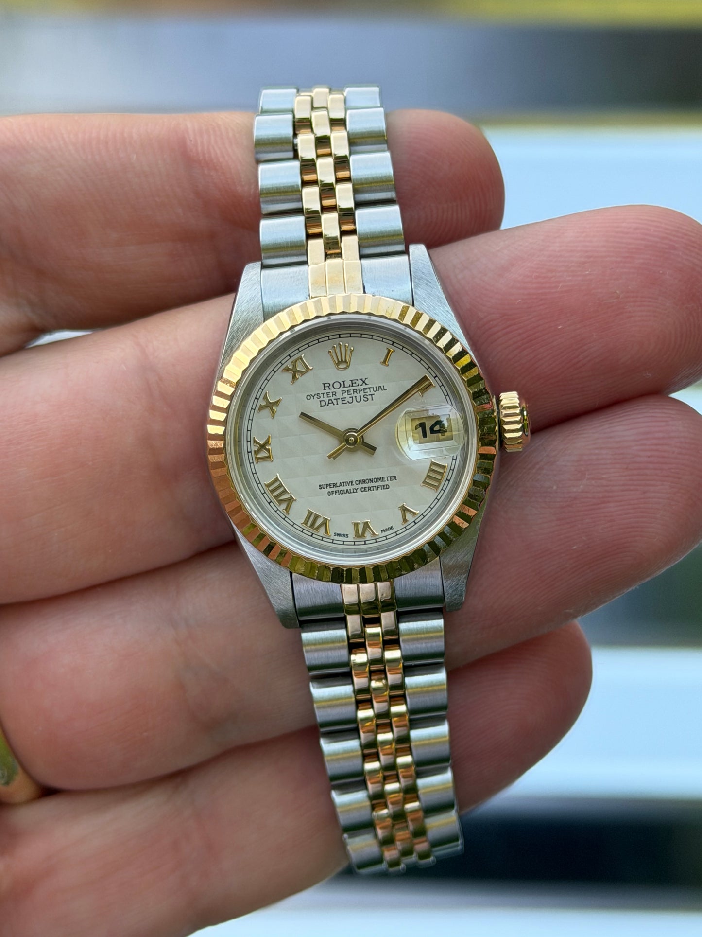 Rolex Ladies Datejust “Pyramid Dial” 26mm Ref.69173 Box & Papers
