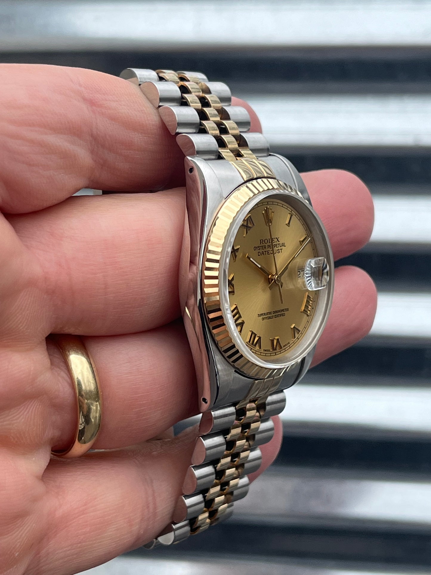 Rolex Datejust “Champagne Roman Numeral Dial” 36mm Ref.16233 Box & Papers