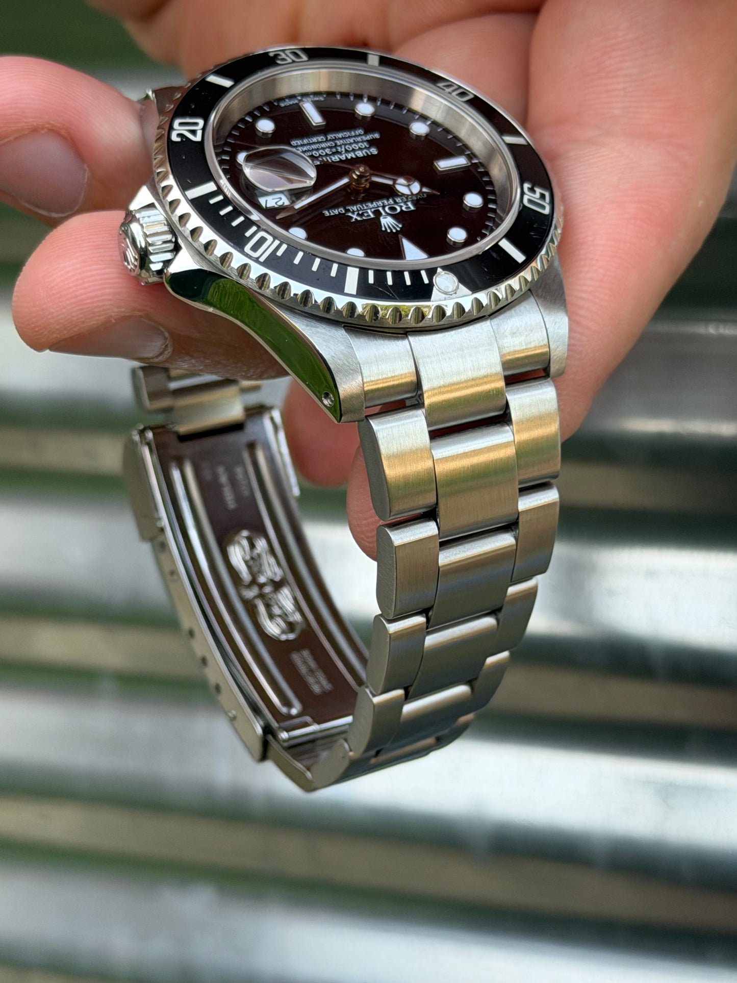 Rolex Submariner Date 40mm Ref.16610 Box & Papers