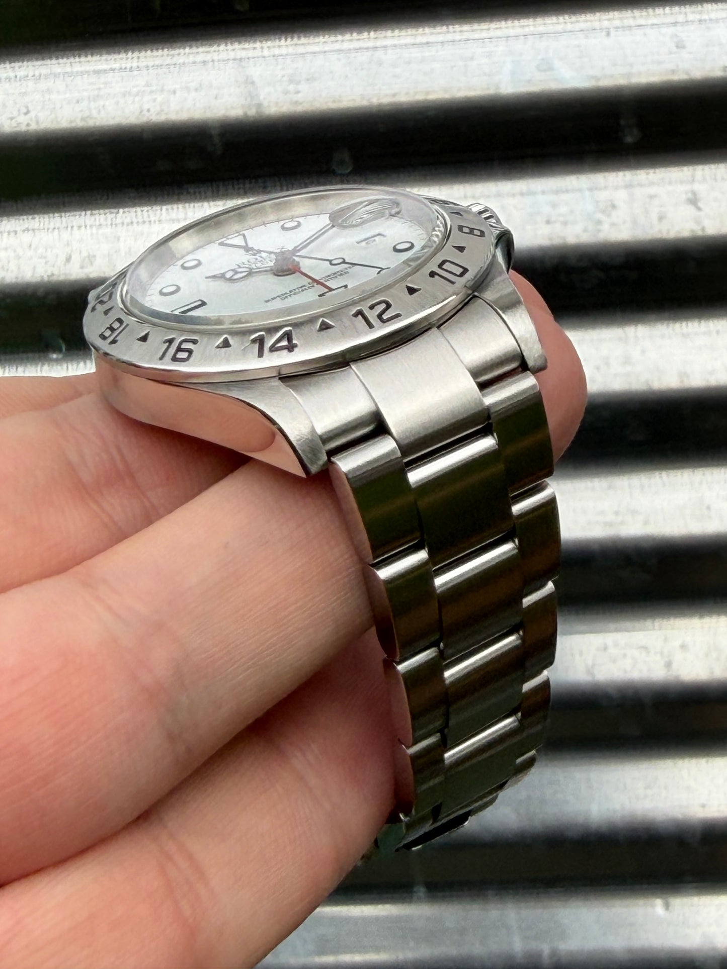 Rolex Explorer II “Polar” 40mm Ref.16570 Box & Papers