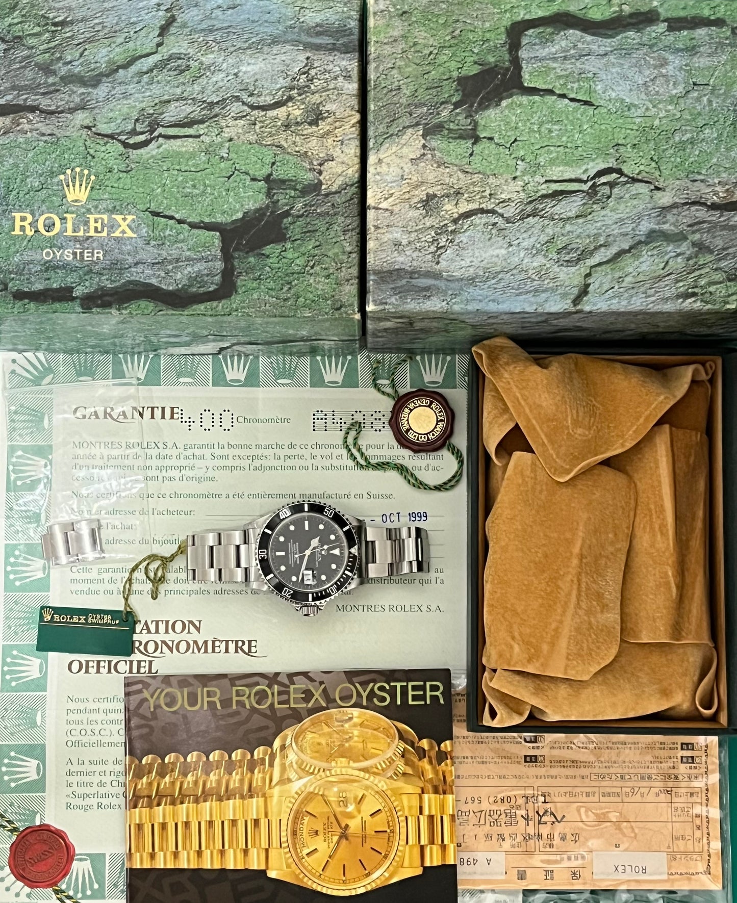 Rolex Submariner Date 40mm Ref.16610 “Swiss” Only Dial Box & Papers