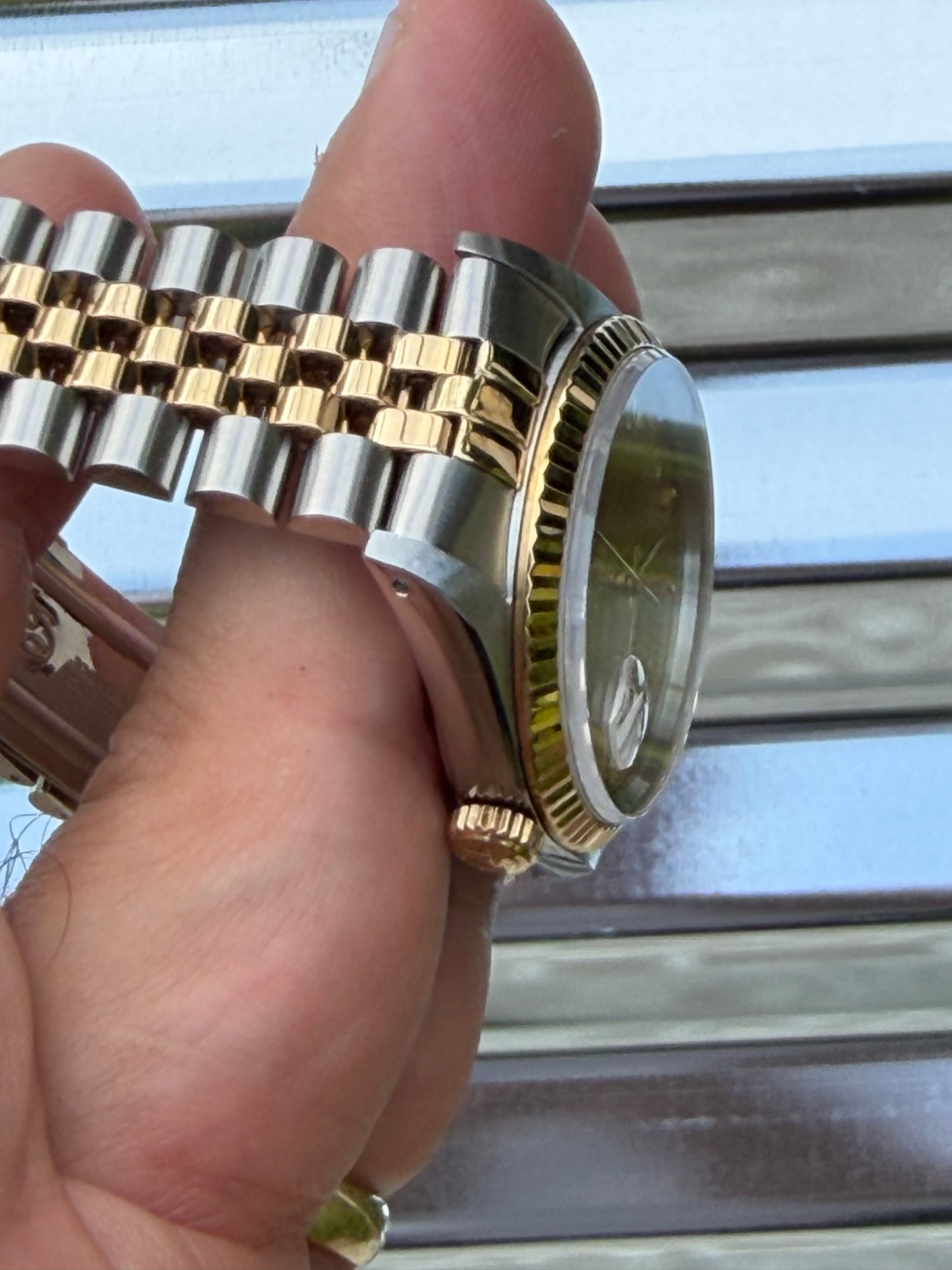Rolex Datejust “Champagne Roman Numeral Dial”36mm Ref.16233 Box & Papers
