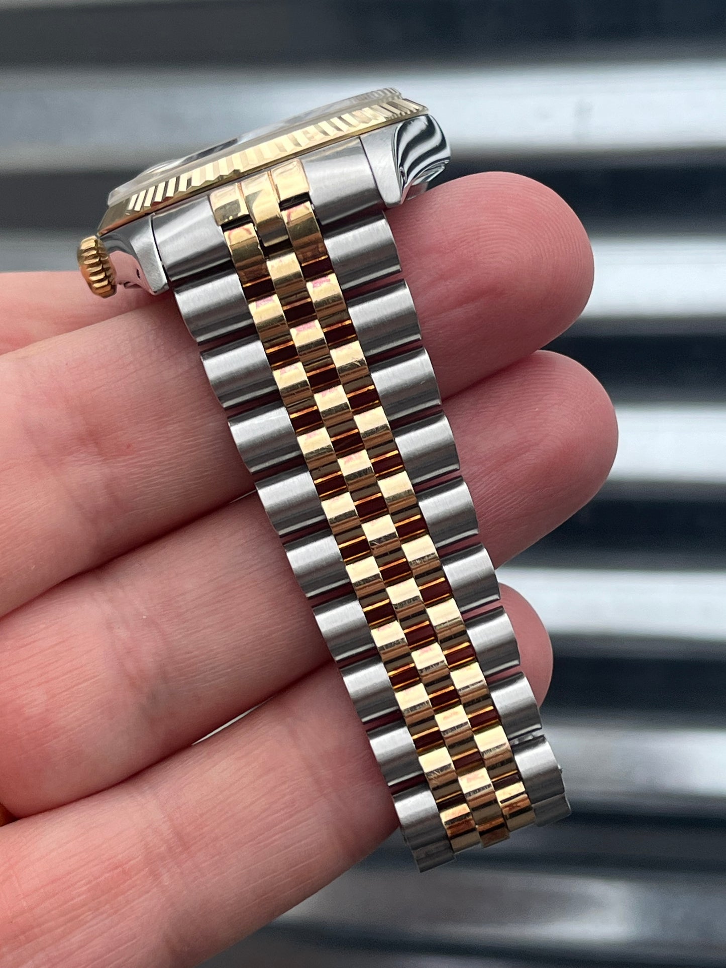 Rolex Datejust “Champagne Roman Numeral Dial” 36mm Ref.16233 Box & Papers