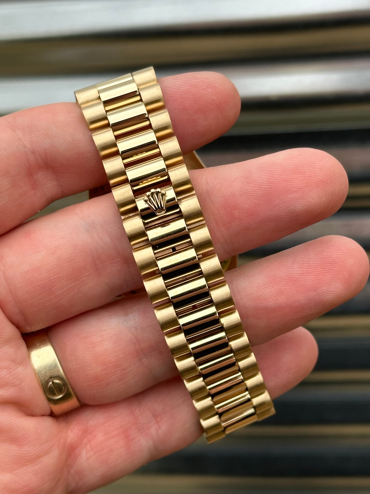Rolex Day-Date 36mm Ref.18238 Box & Papers