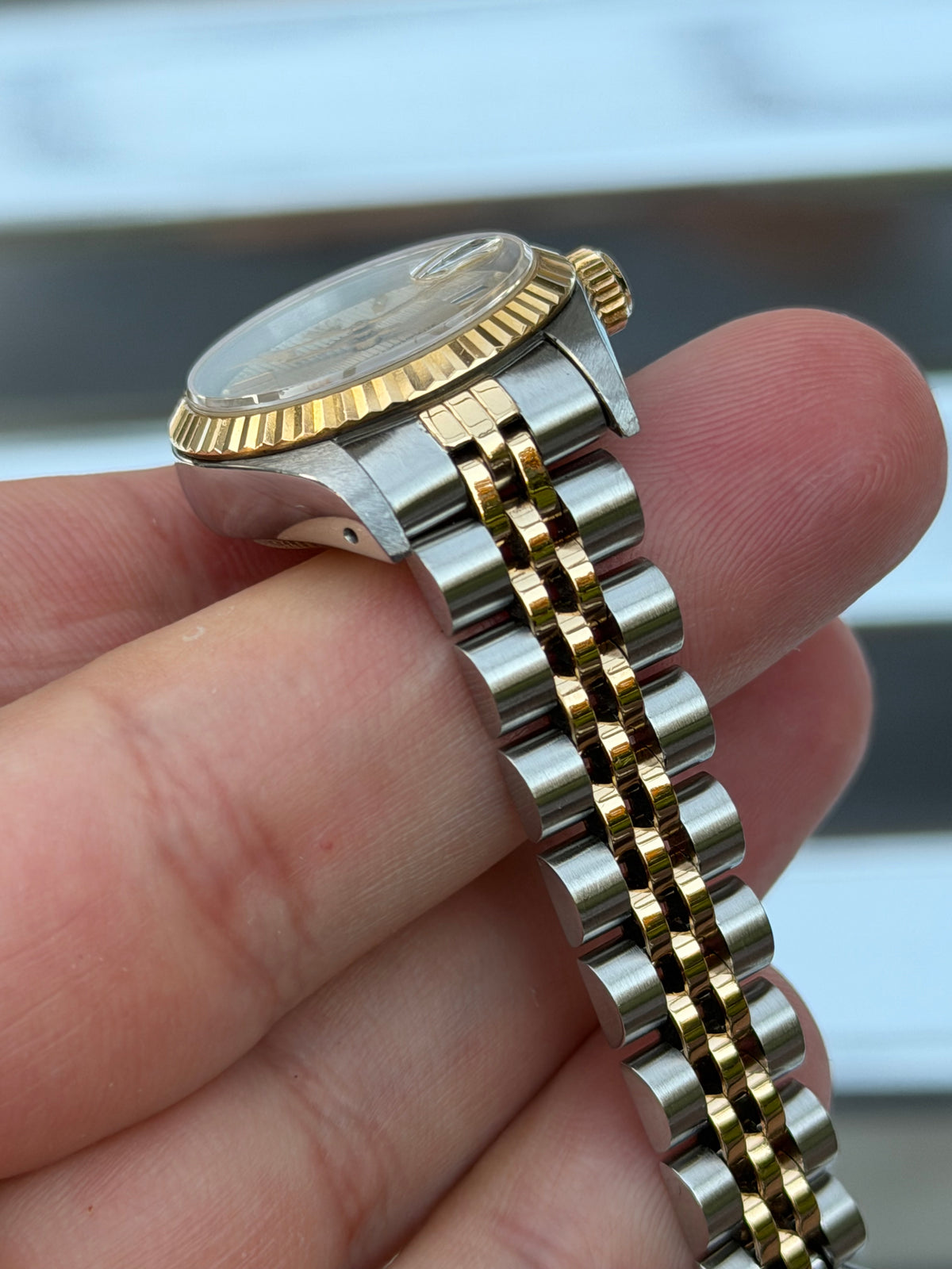Rolex Ladies Datejust 26mm Ref.69173 Box & Papers