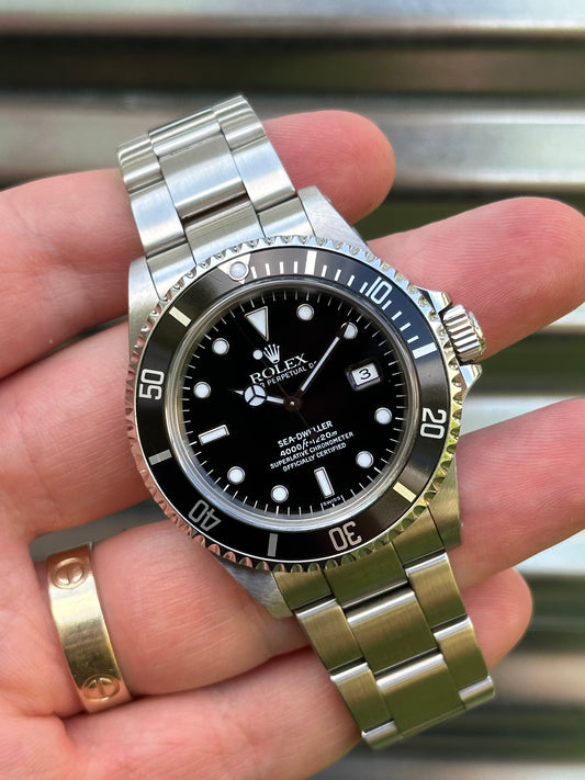 Rolex Sea-Dweller 40mm Ref.16600 Box & Papers