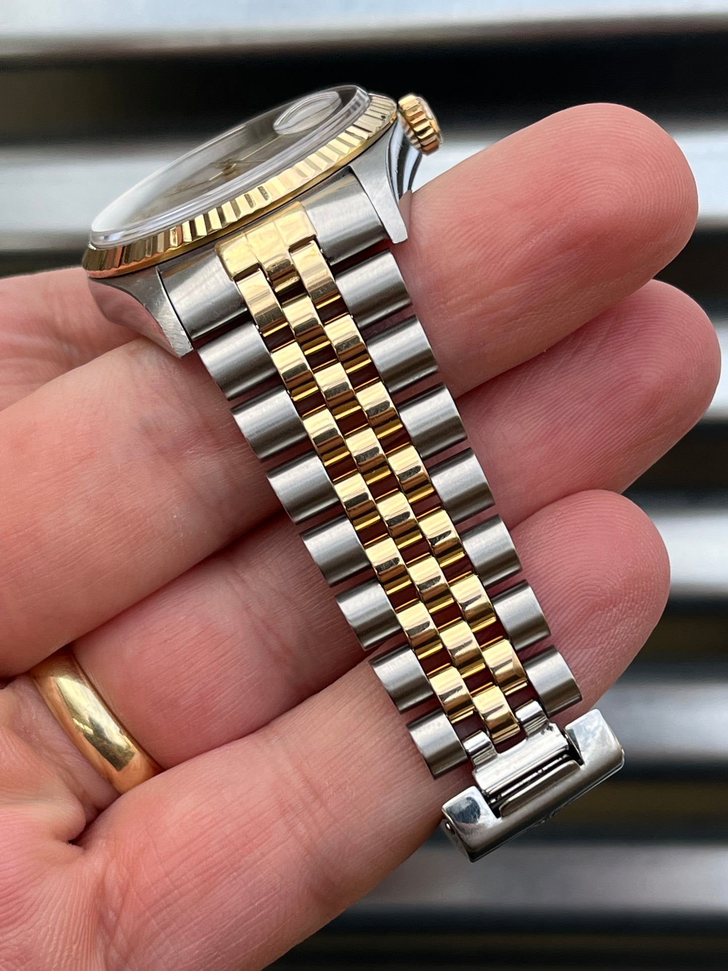 Rolex Datejust “Pyramid Dial” 36mm Ref.16233 Box & Papers