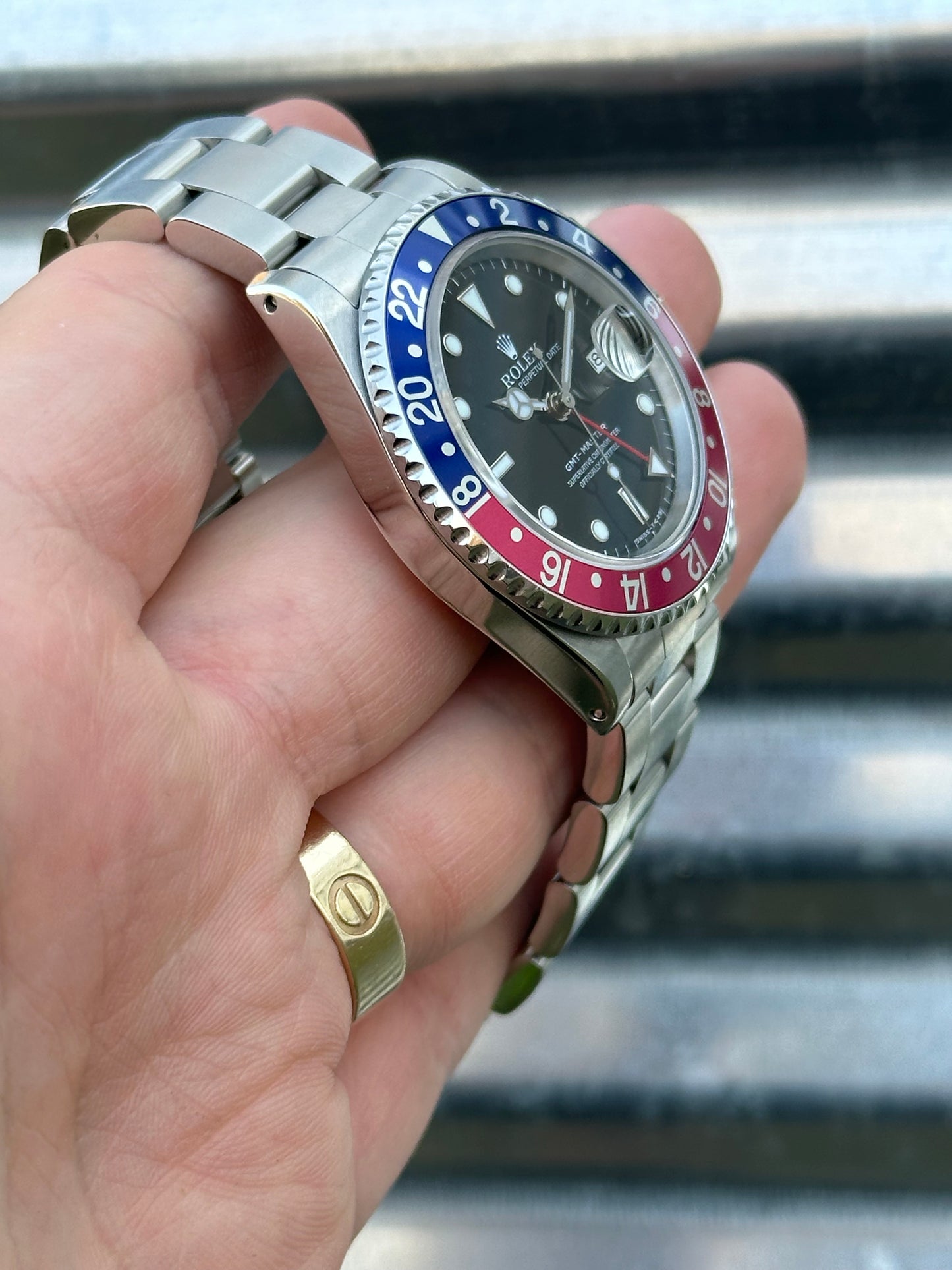 Rolex GMT Master Pepsi 40mm Ref.16700 Box & Papers