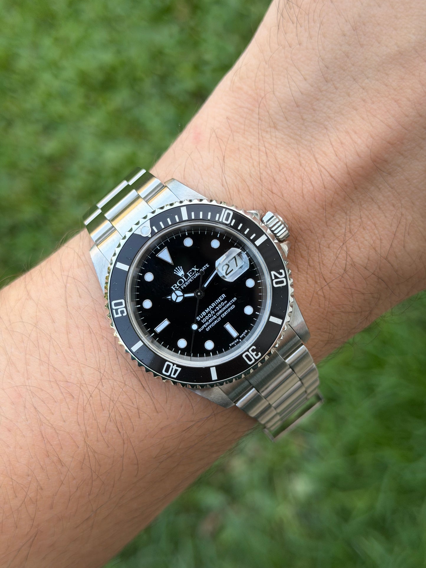 Rolex Submariner Date 40mm Ref.16610 Box & Papers