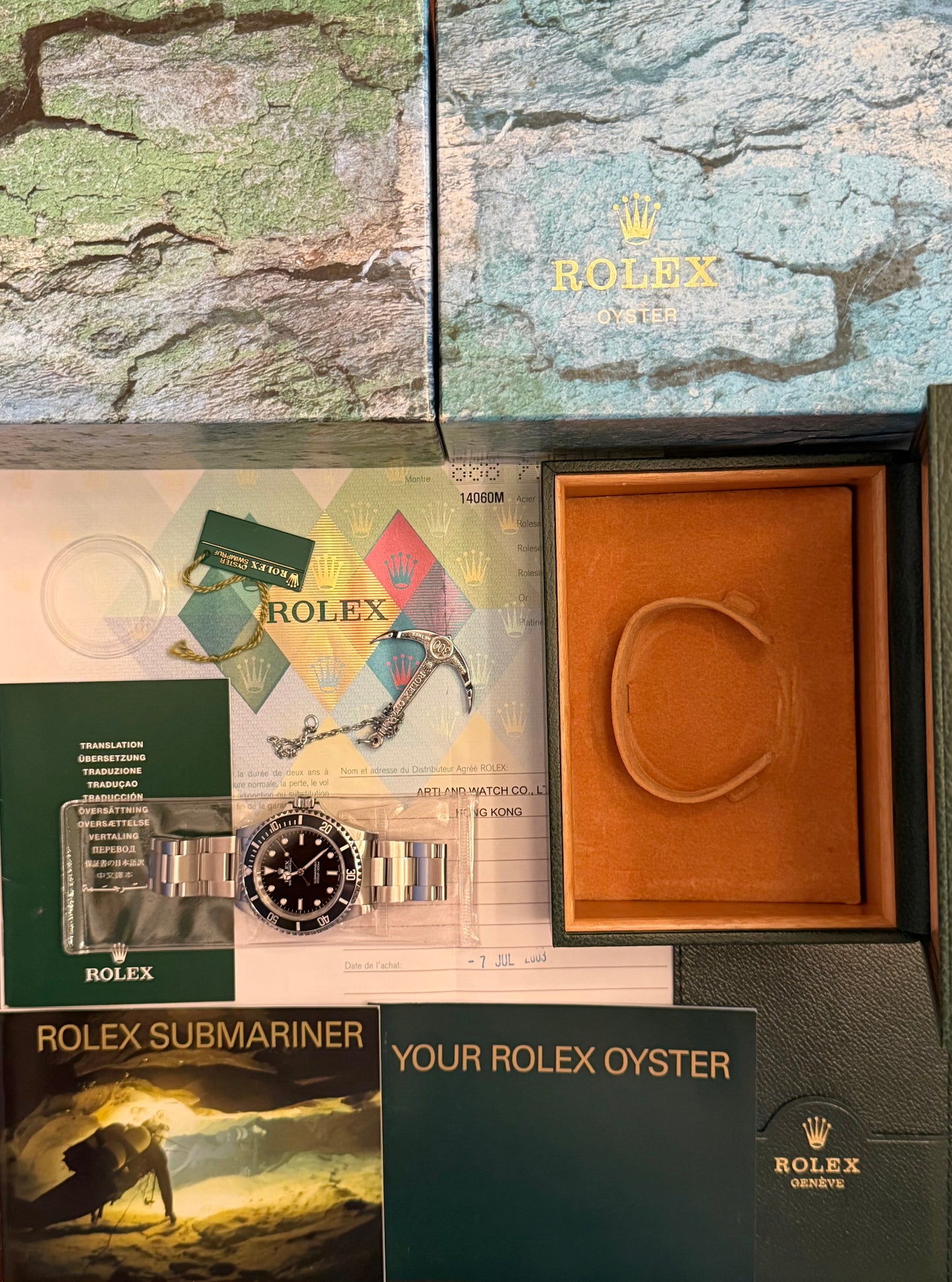 Rolex Submariner No Date 40mm Ref.14060M Box & Papers