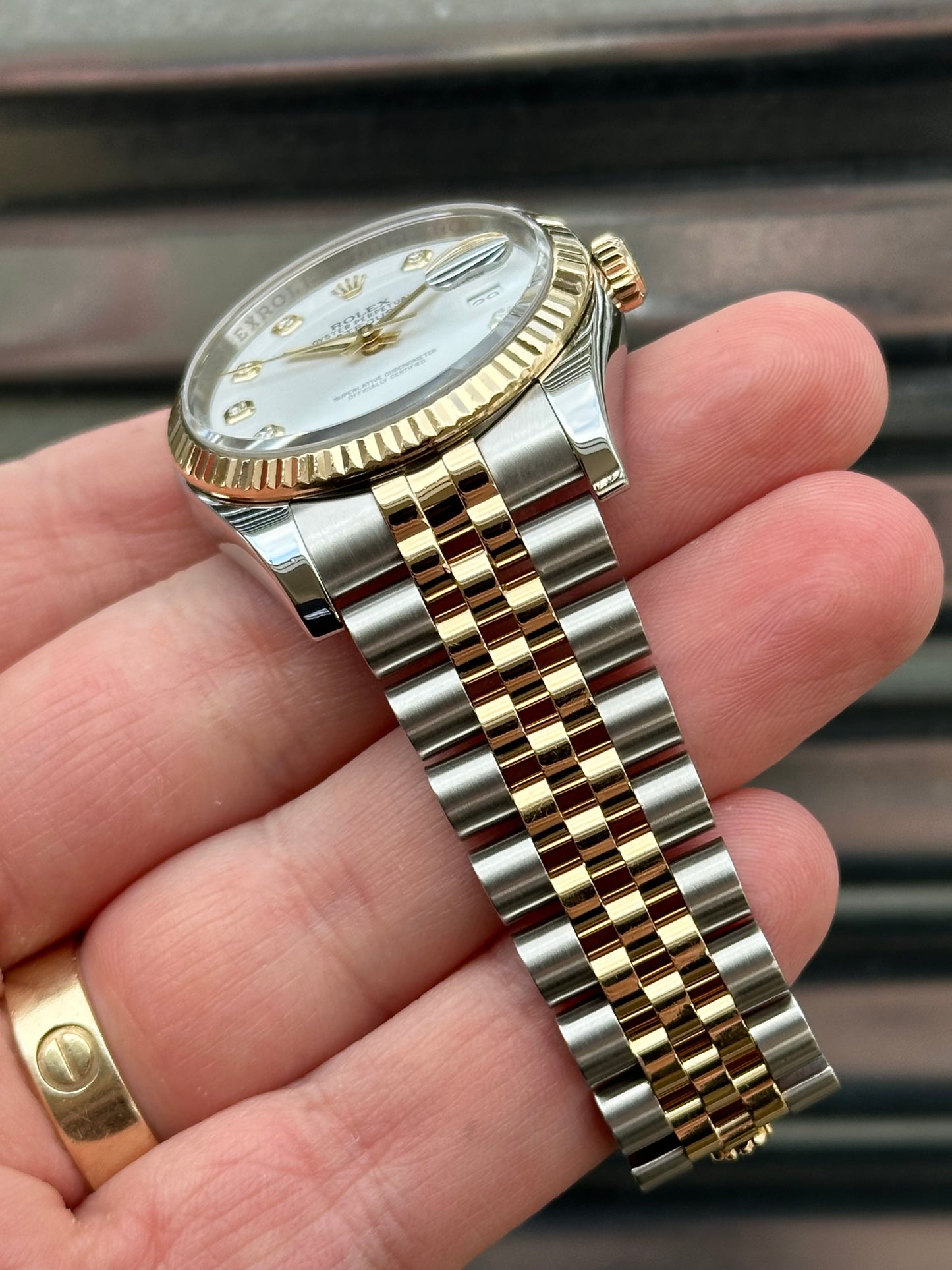 Rolex Datejust “White Diamond Dial” 36mm Red.116233 Box & Papers