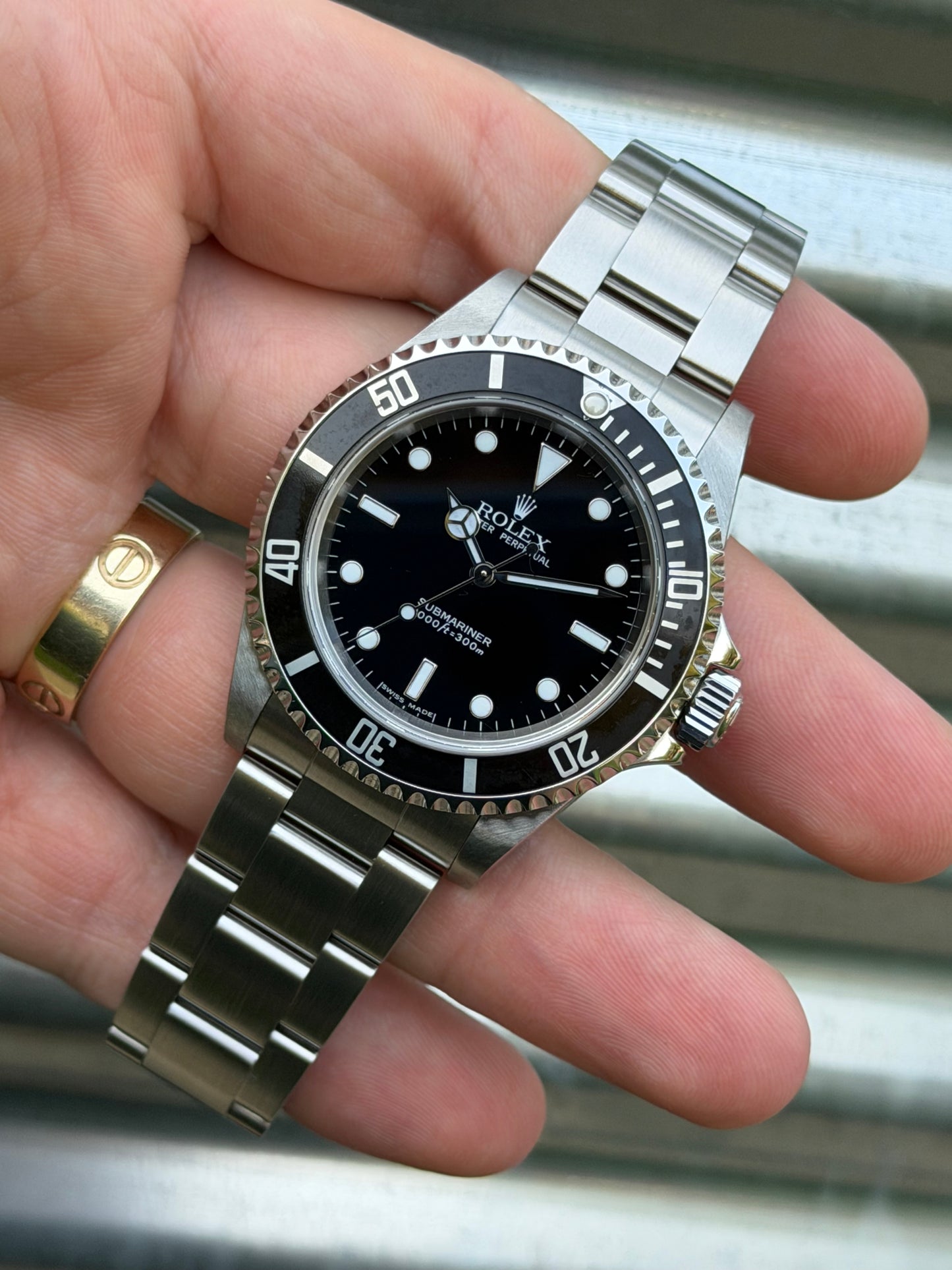Rolex Submariner No Date 40mm Ref.14060M Box & Papers