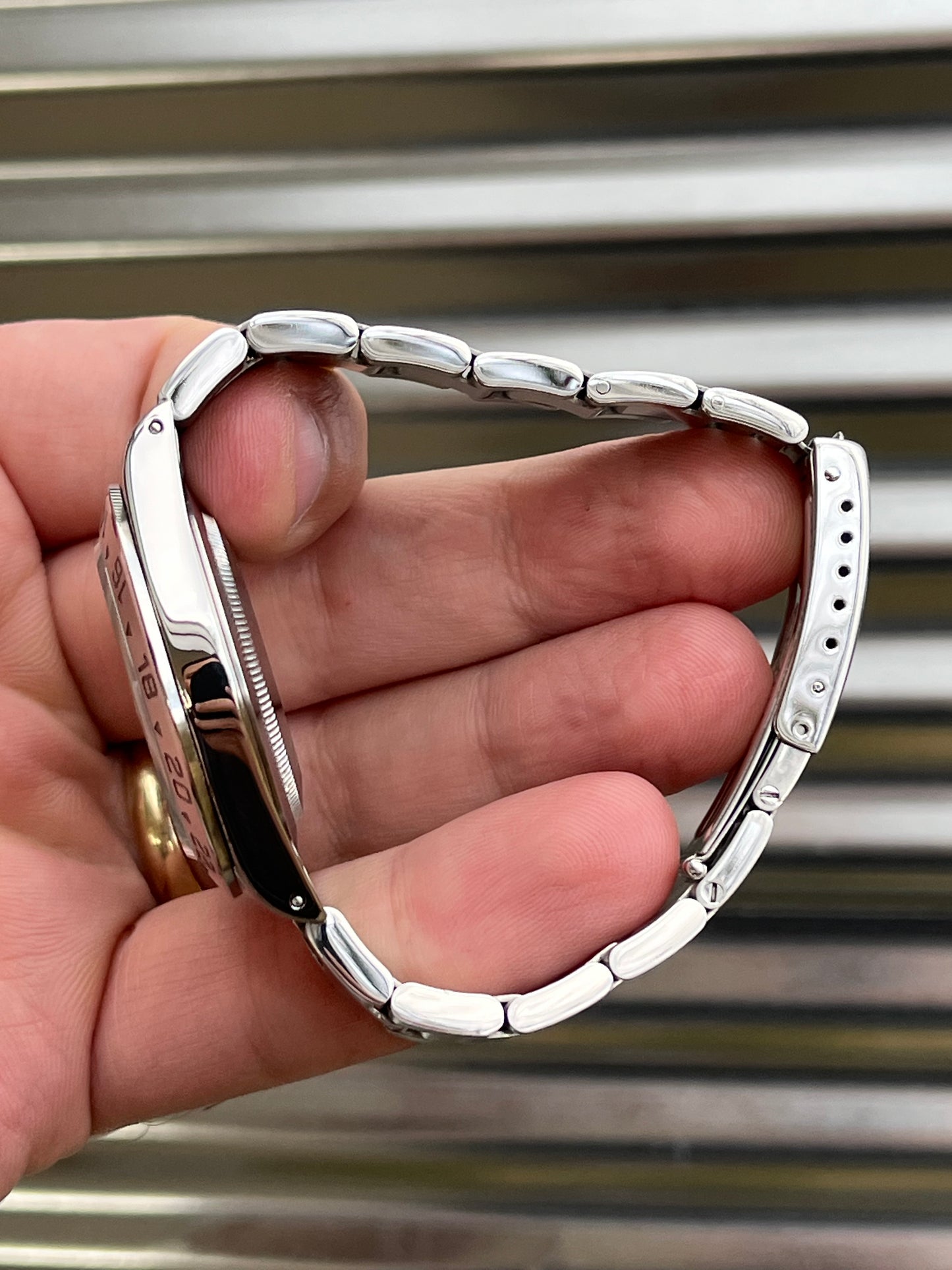 Rolex Explorer II “Tritium Dial” 40mm Ref.16570 Box & Papers