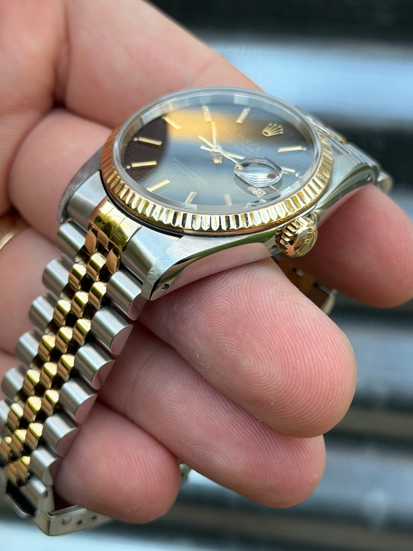 Rolex Datejust “Black Tapestry Dial” 36mm Ref.16233 Box & Papers