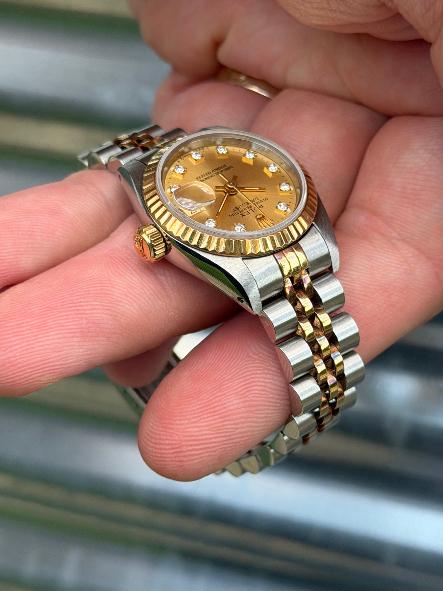 Rolex Ladies Datejust 26mm Ref.69173 Box & Papers “Champagne Diamond Dial”