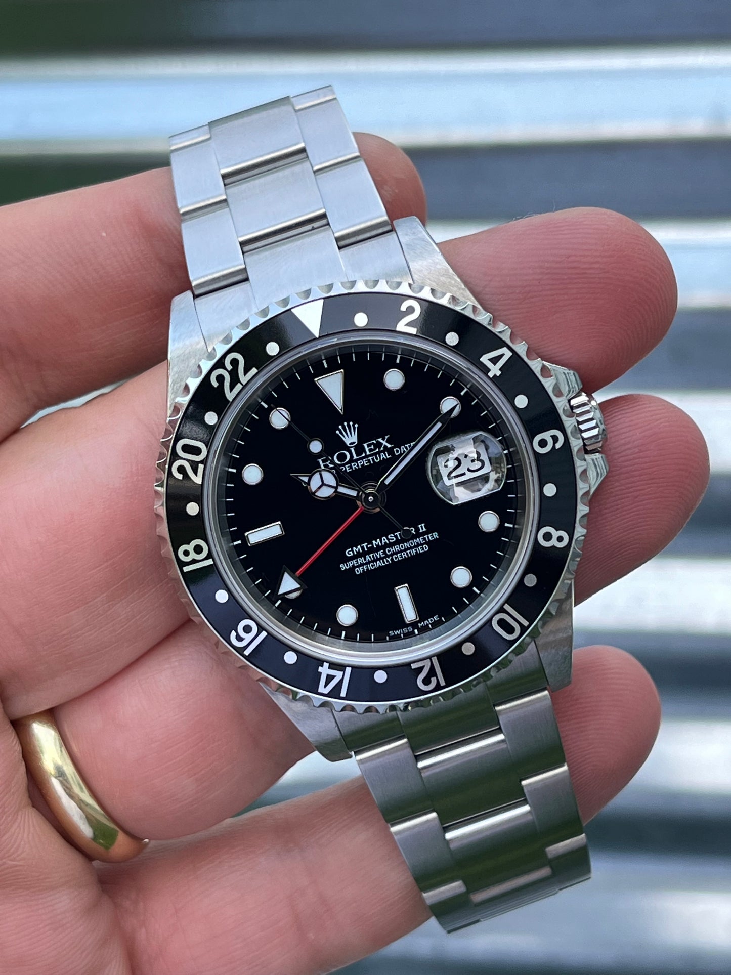 Rolex GMT Master II 40mm Ref.16710 Box & Papers