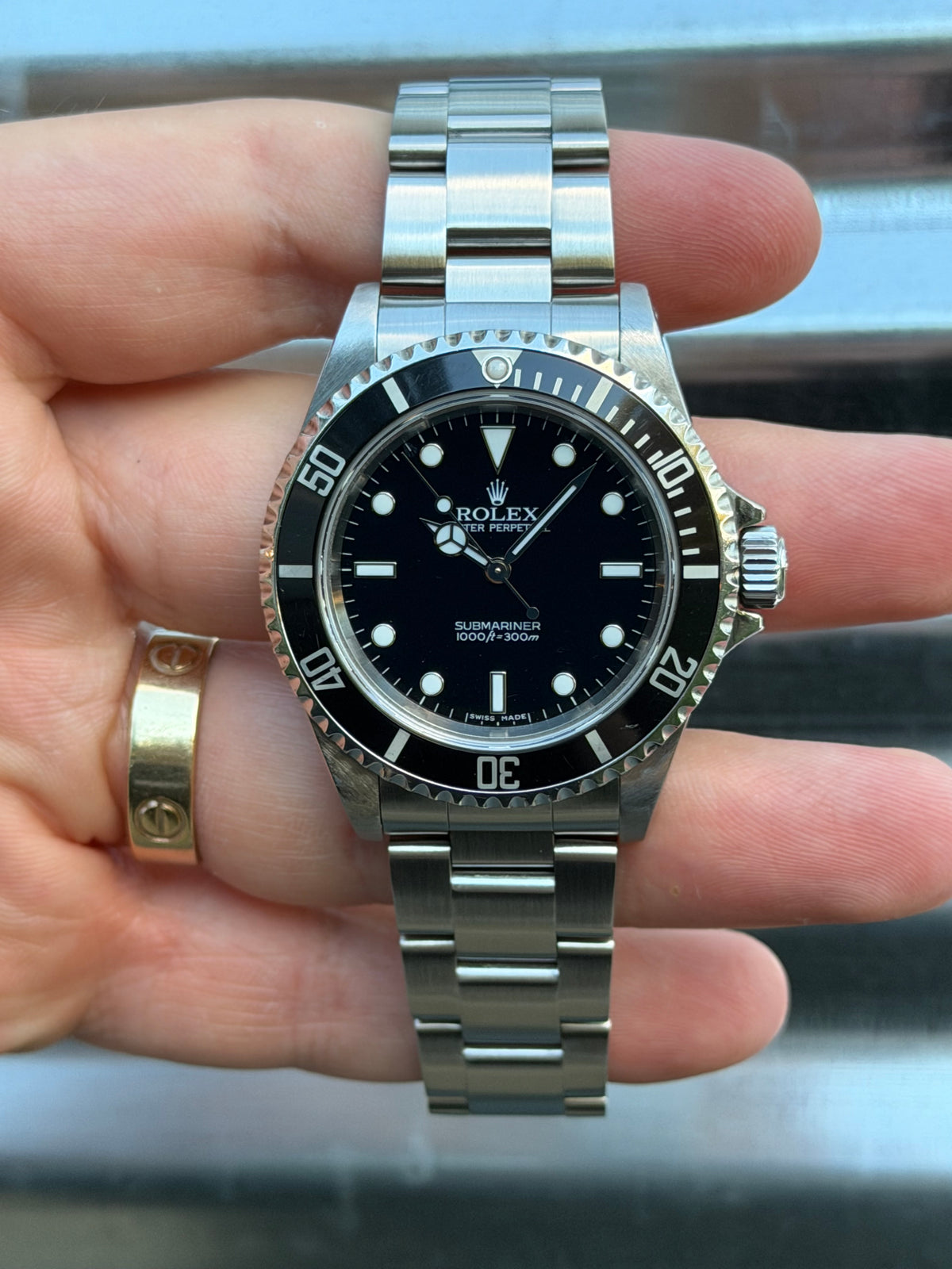 Rolex Submariner No Date 40mm Ref.14060M Box & Papers