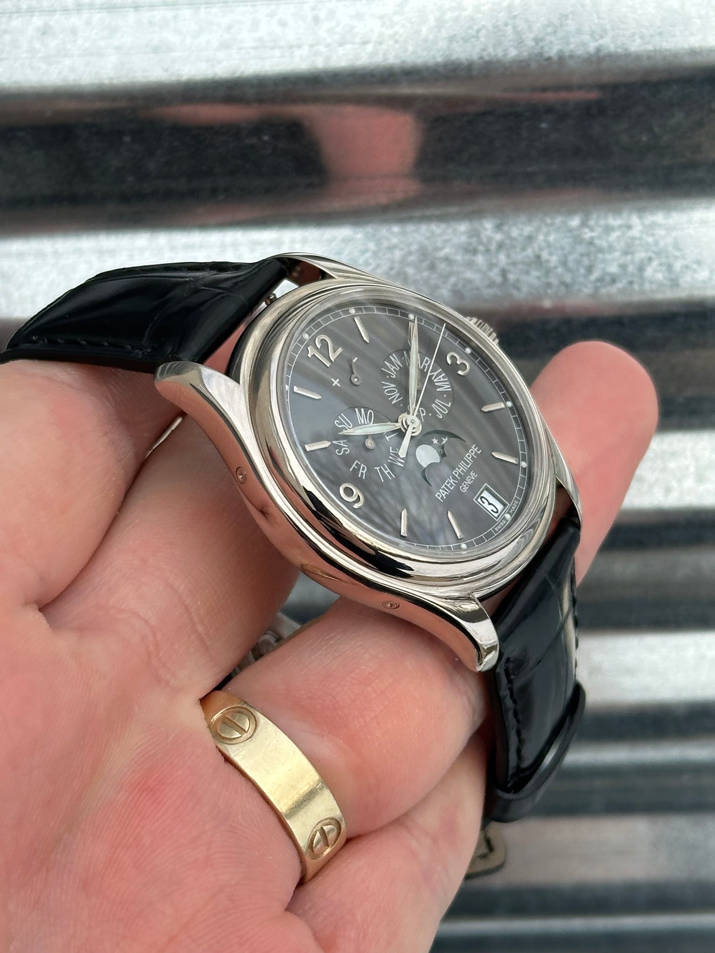 Patek Philippe Annual Calendar Moonphase 39mm Ref.5146G
