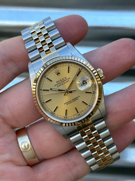 Rolex Datejust 36mm Ref.16233 Box & Papers