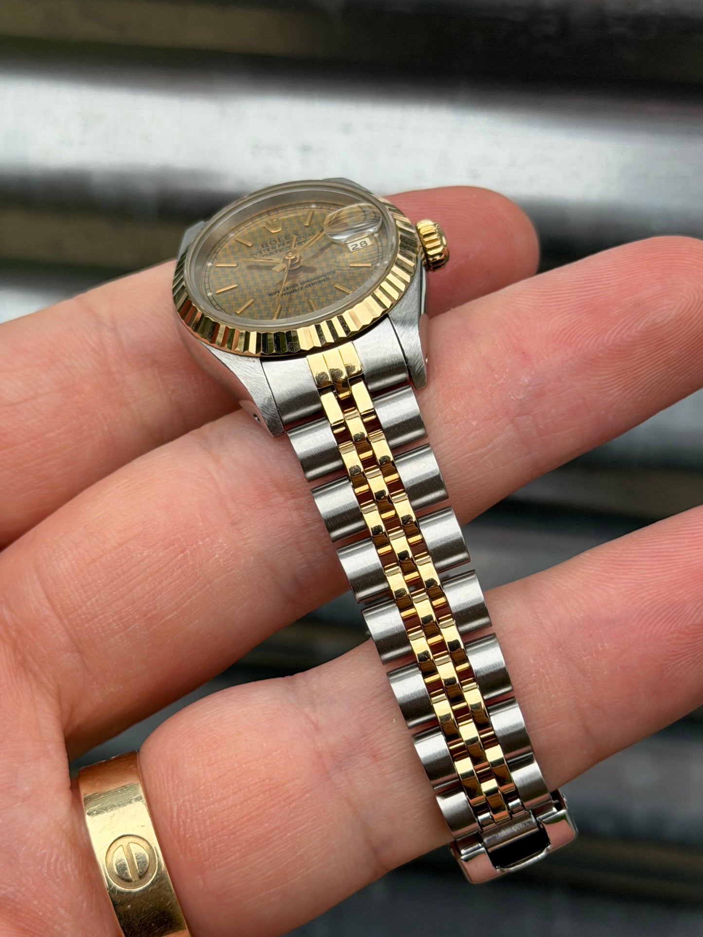 Rolex Ladies Datejust “Houndstooth Dial” 26mm Ref.16233 Box & Papers