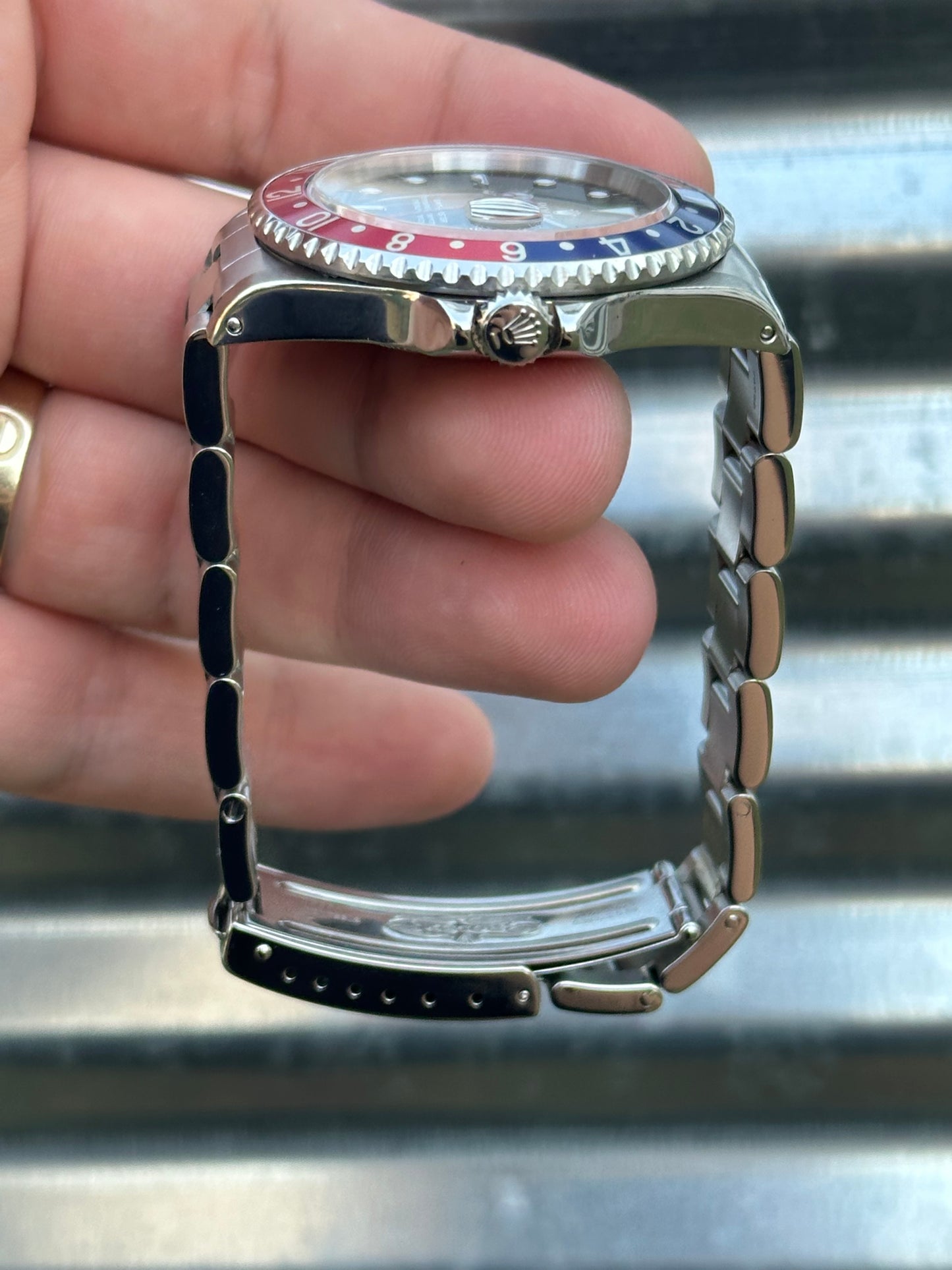 Rolex GMT Master Pepsi 40mm Ref.16700 Box & Papers