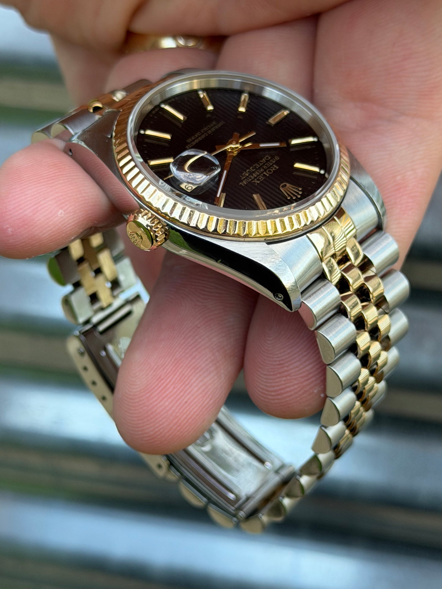 Rolex Datejust “Black Tapestry Dial” 36mm Ref.16233 Box & Papers